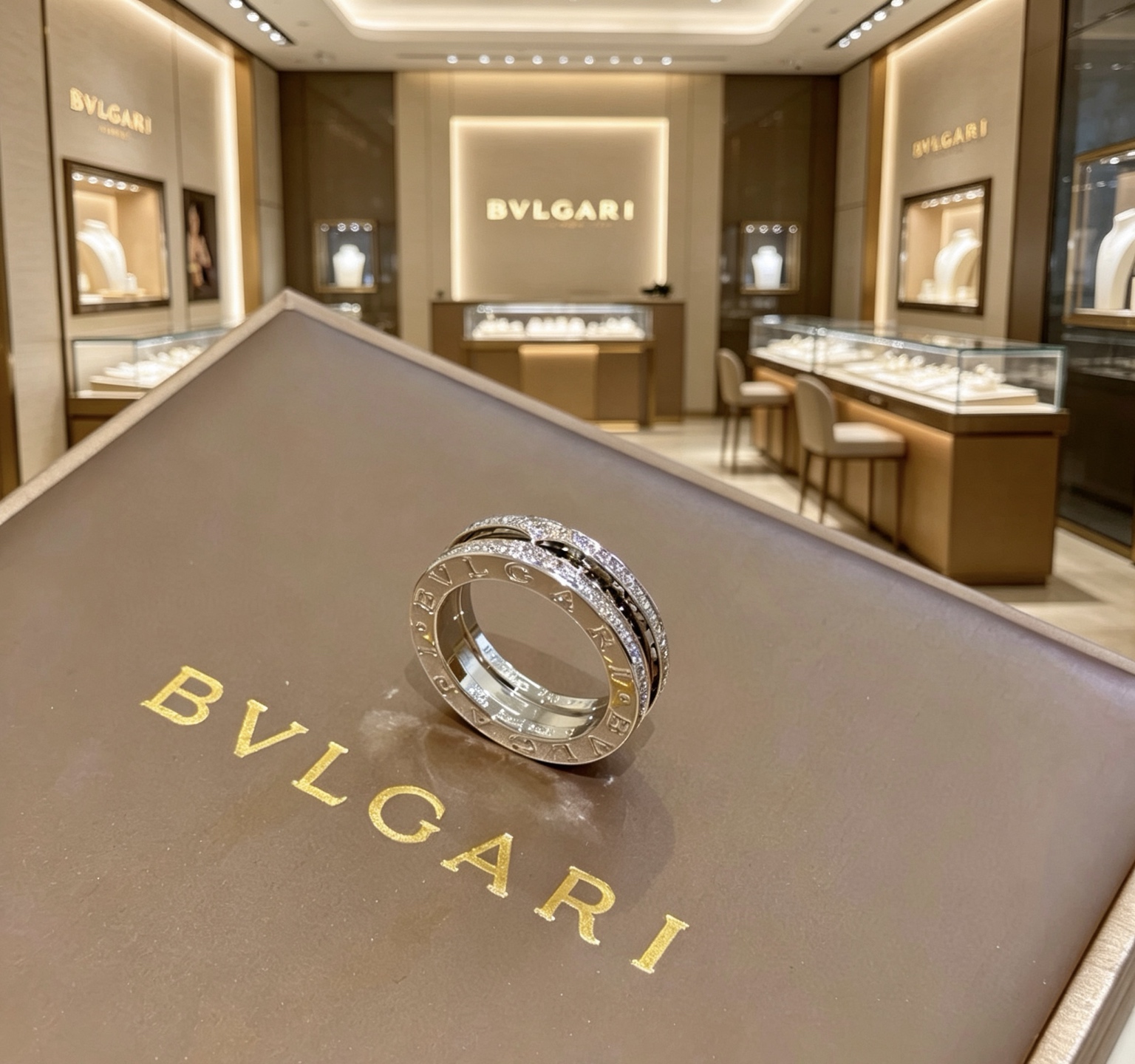 NO:896666,Batch. Bvlgari necklace made of V gold. BVLGARI DIVAS’ DREAM series. Perfect appearance, incomparable details. The unique color is completely impeccable. It is decorated with a classic ring shape design. It is simple yet elegant and eye-catching. The combination of platinum and diamonds is more elegant. The upper body is elegant and attractive. Same style for men and women. Bvlgari ring code number: 6789 10 11, jewelry boutique, bottega  veneta,bvlgari,bvlgari,necklace,ring19860909批.宝格丽项链V金材质.BVLGARI宝格丽 DIVAS‘ DREAM 系列 品相完美,细节无敌,那种独特的色泽完全无可挑剔,再缀以经典指环外形设计,简约之余却又优雅夺目,铂金镶嵌钻石的组合更显气色,上身雅致动人.男女同款 宝格丽戒指 码数:6789 10 11,饰品精品,bottega veneta,bvlgari,bvlgari,necklace,ring,Jewelry