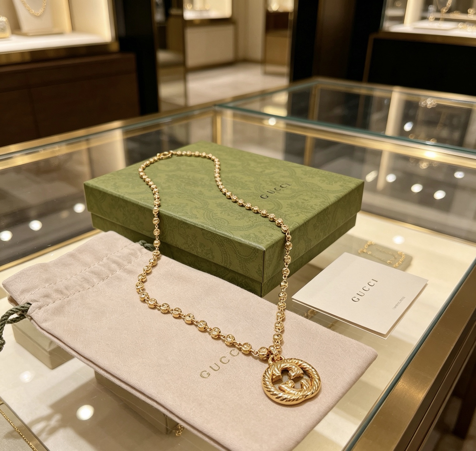 NO:896460,Batch Gucci necklace’s latest chain is of higher quality, the same style as the star’s Anger Forest series Double G Gucci Necklace, chain length 60 cm, Gucci Double G gold necklace, details are distressed, non-market glossy version, this one has been out, best-selling model in Gucci, very good with trendy clothes, fine jewelry, Gucci, necklace19860909批 古驰项链最新款链条档次更高明星同款Anger Forest系列双G古驰项链 链长60厘米长度 古驰双G金色项链 细节对版做旧处理 非市面亮面版型 这款一直在出 古驰里面热卖款 非常好搭配潮流衣服,饰品精品,gucci,necklace,Jewelry