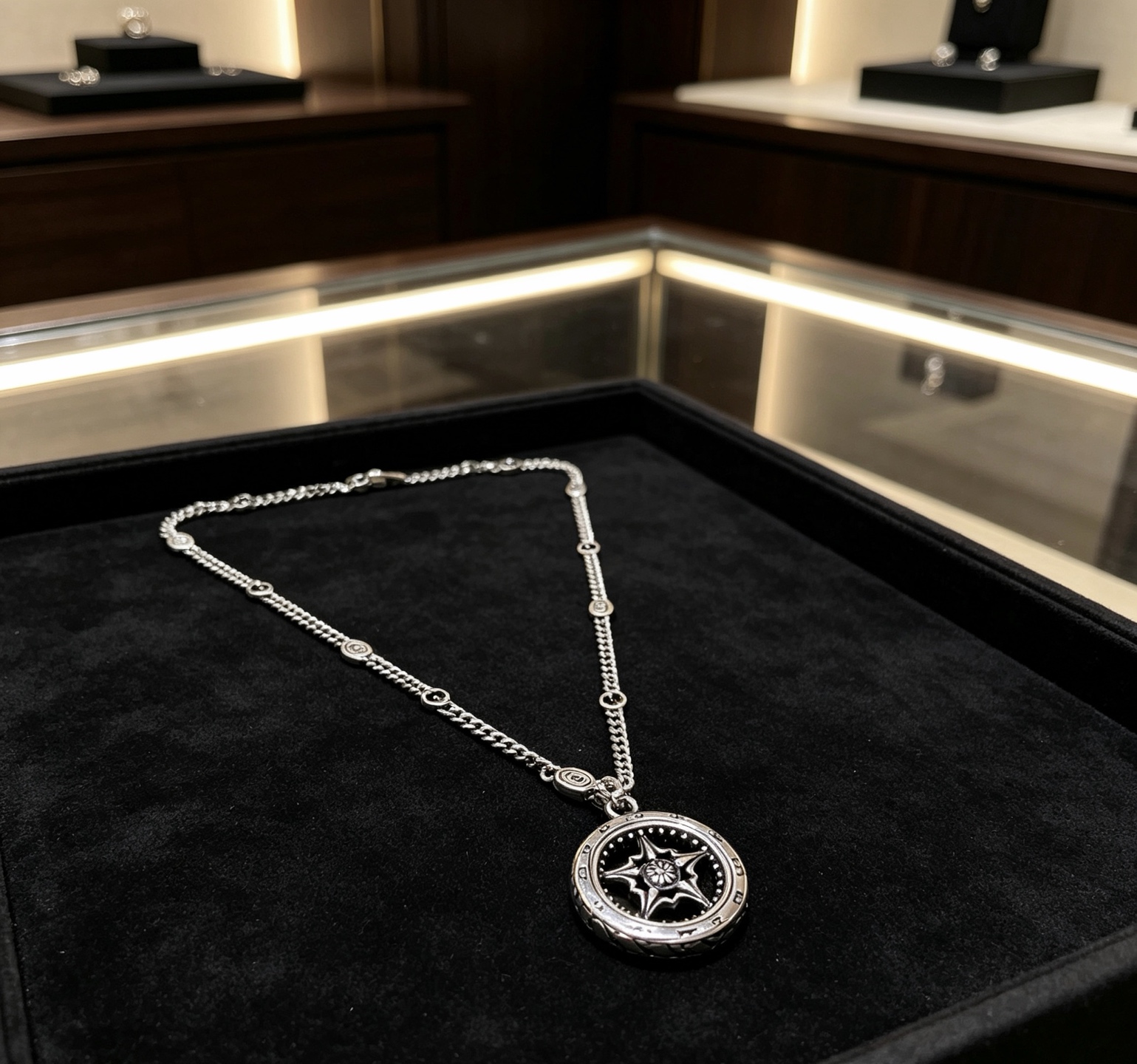 Gucci Haute Couture Haute Joaillerie Fine Jewelry Earrings Necklace Ring 4