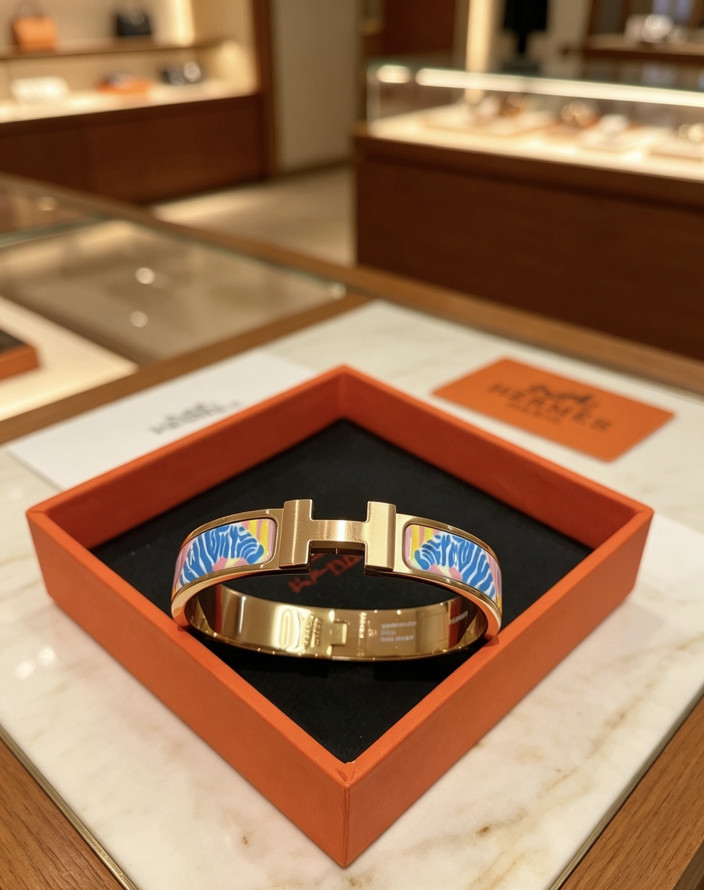 Hermes 爱马仕手镯 ❗️定制 手环 珐琅工艺太考验师傅的手艺了 要确保色泽手工制作好[色][色] 定制 都爱爱马仕手镯 ✨😝超精赞 各路 6