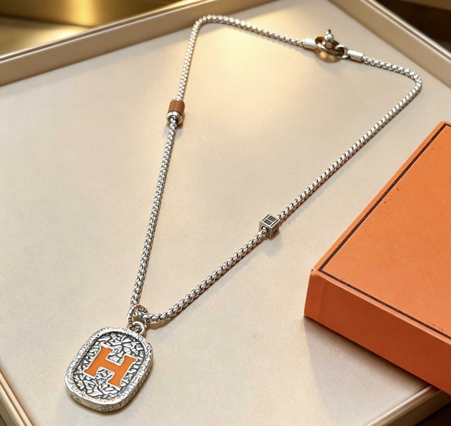 Hermès Haute Joaillerie Fine Jewelry Earrings Necklace Ring Ref.3EAE65F7 7
