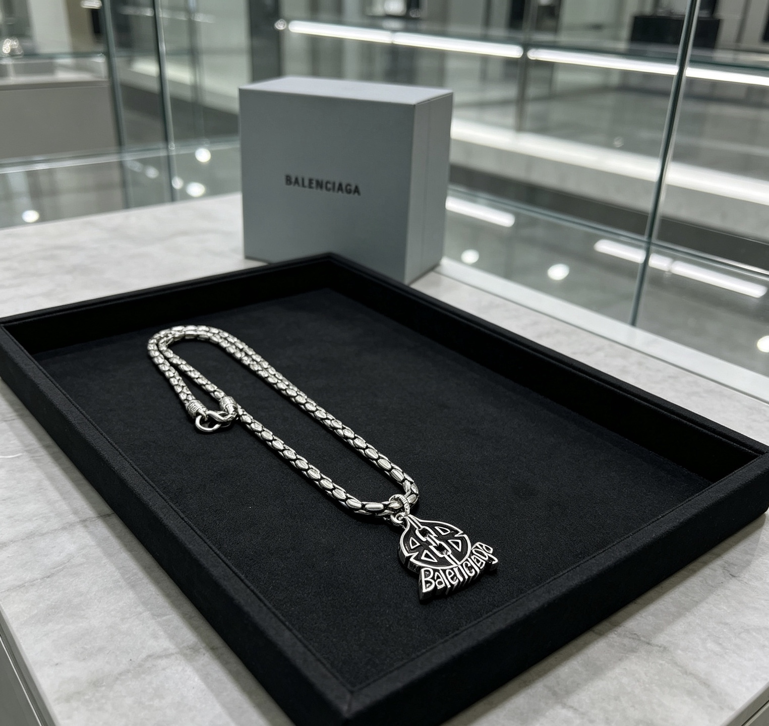 货🔹🔹新品 巴黎世家项链 Balenciaga 新款项链🔹 细节做工精细 每个细节流程到位 设计工艺精细 款 设计独特 复古风格 巴黎世家项链 4