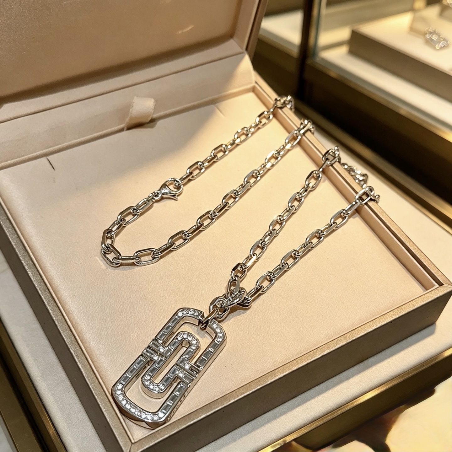 Bvlgari Haute Joaillerie Fine Jewelry Earrings Necklace Ring 7