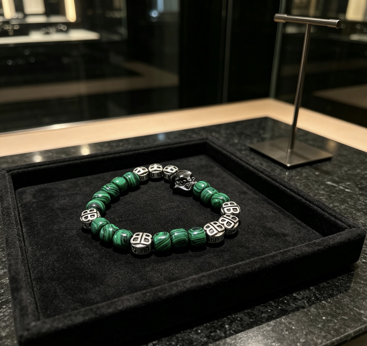 Balenciaga Haute Couture Haute Couture Fine Jewelry Piece Ref.8F753113 2