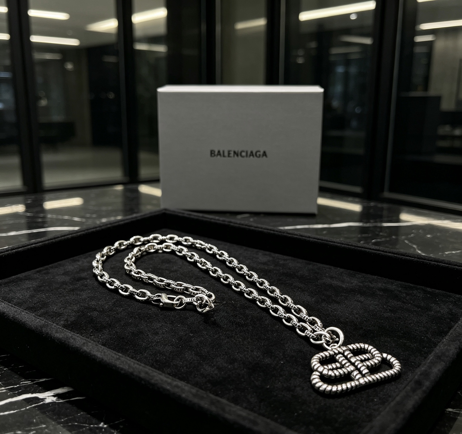 货🔹🔹新品 巴黎世家项链 Balenciaga 新款项链🔹 细节做工精细 每个细节流程到位 设计工艺精细 款 设计独特 复古风格 巴黎世家项链 2