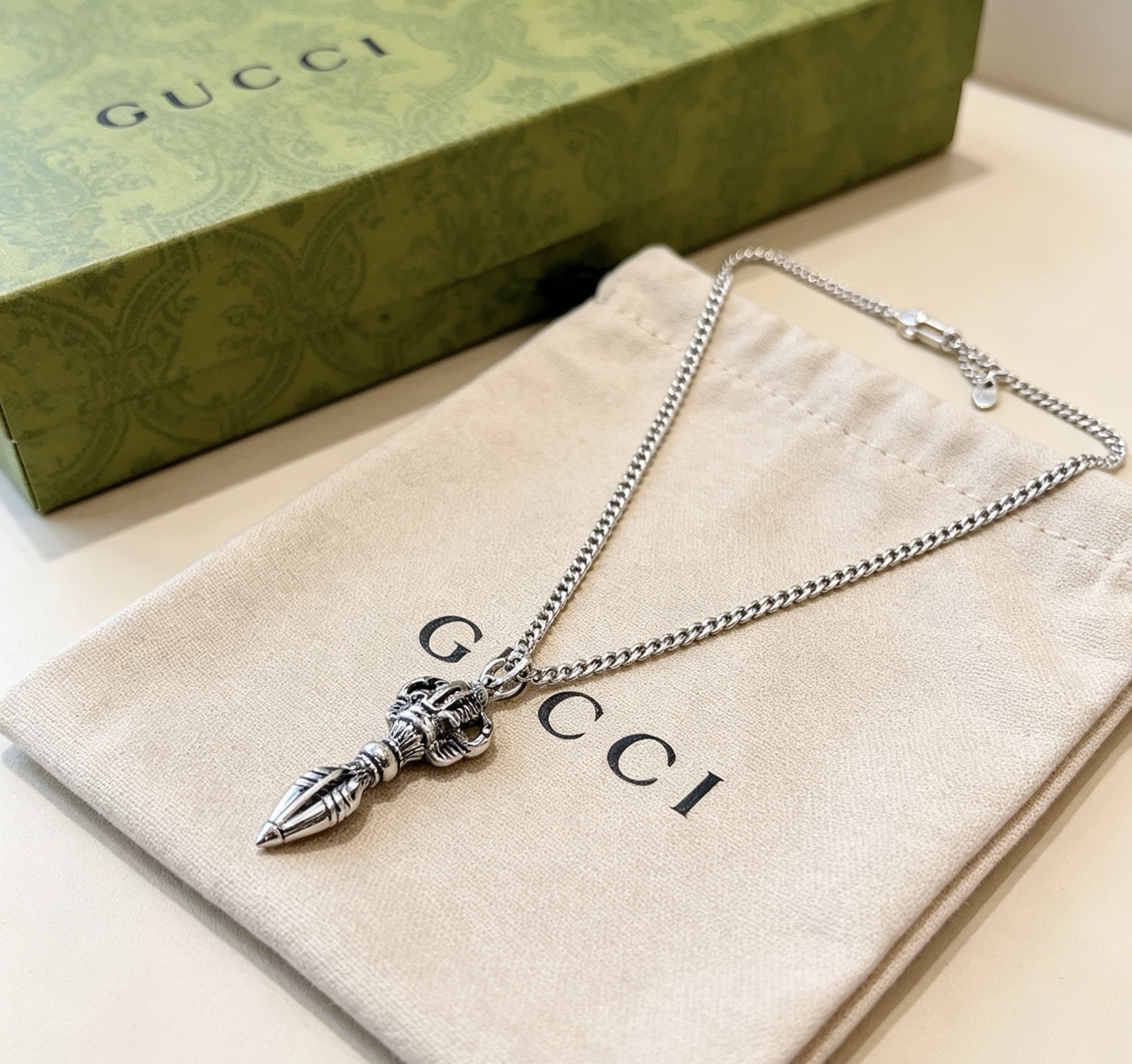 Gucci Haute Joaillerie Fine Jewelry Earrings Necklace Ring Ref 8