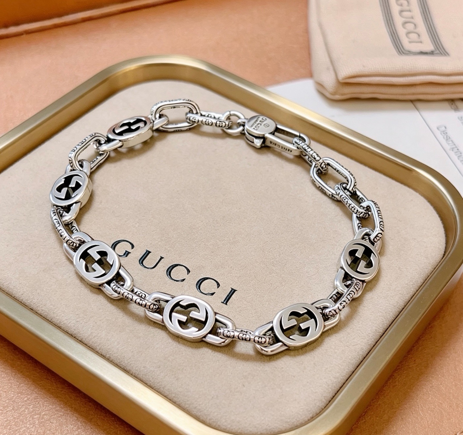 Gucci Haute Joaillerie Fine Jewelry Earrings Necklace Ring Ref.71F86B9A 2