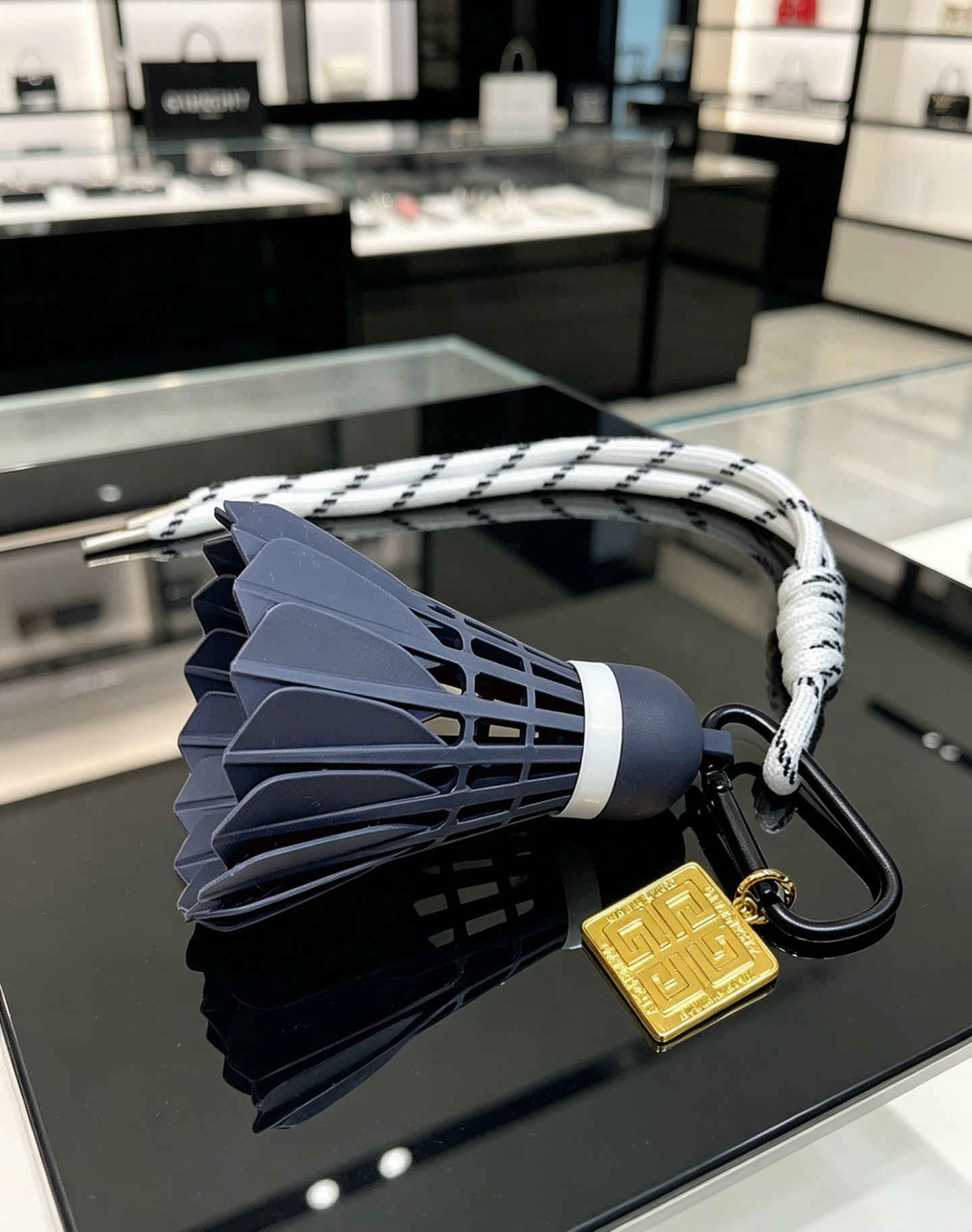 纪梵希 Givenchy 高级成衣风衣外套及大衣服饰 #6D232DF4 4