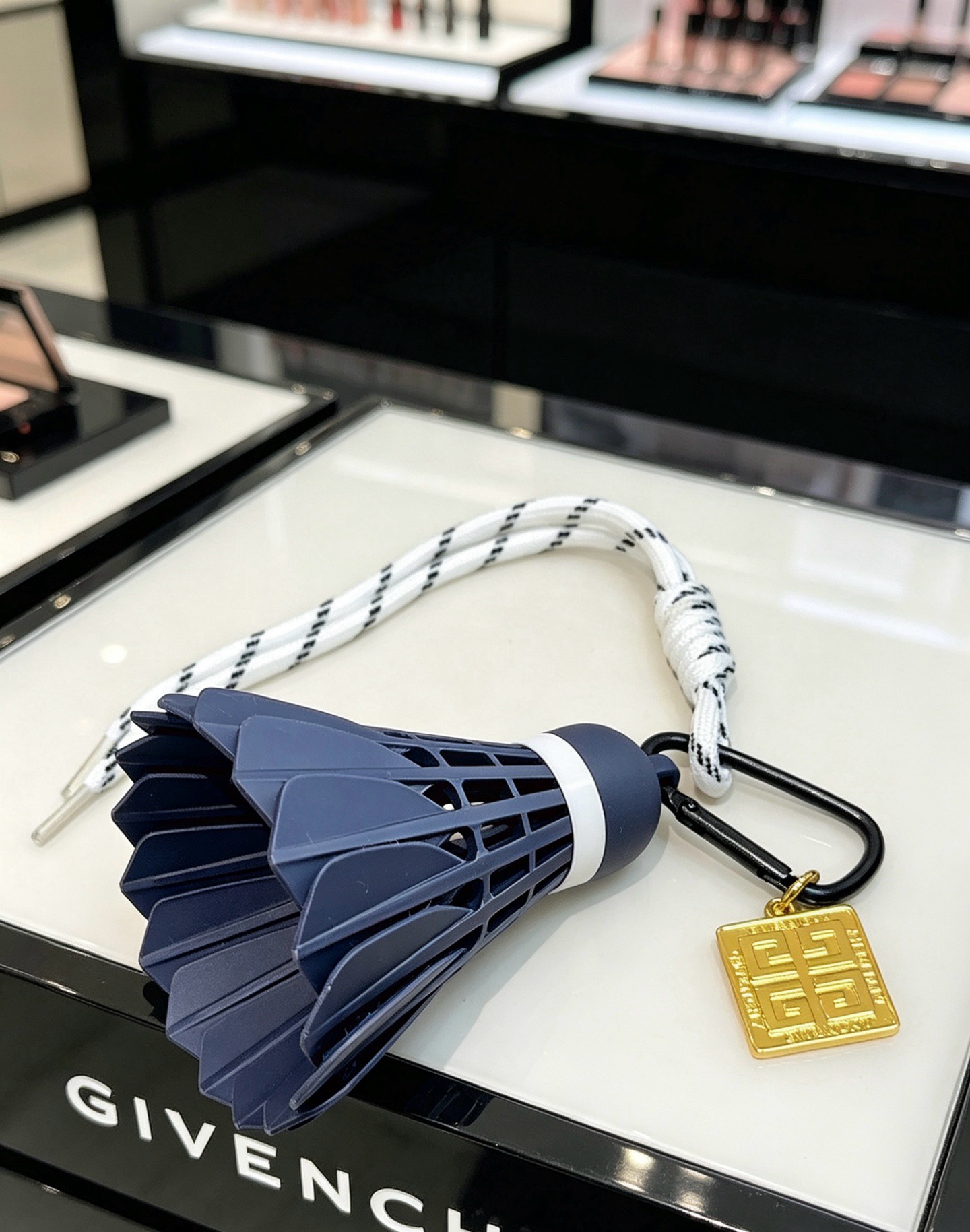 纪梵希 Givenchy 高级成衣风衣外套及大衣服饰 #6D232DF4 2