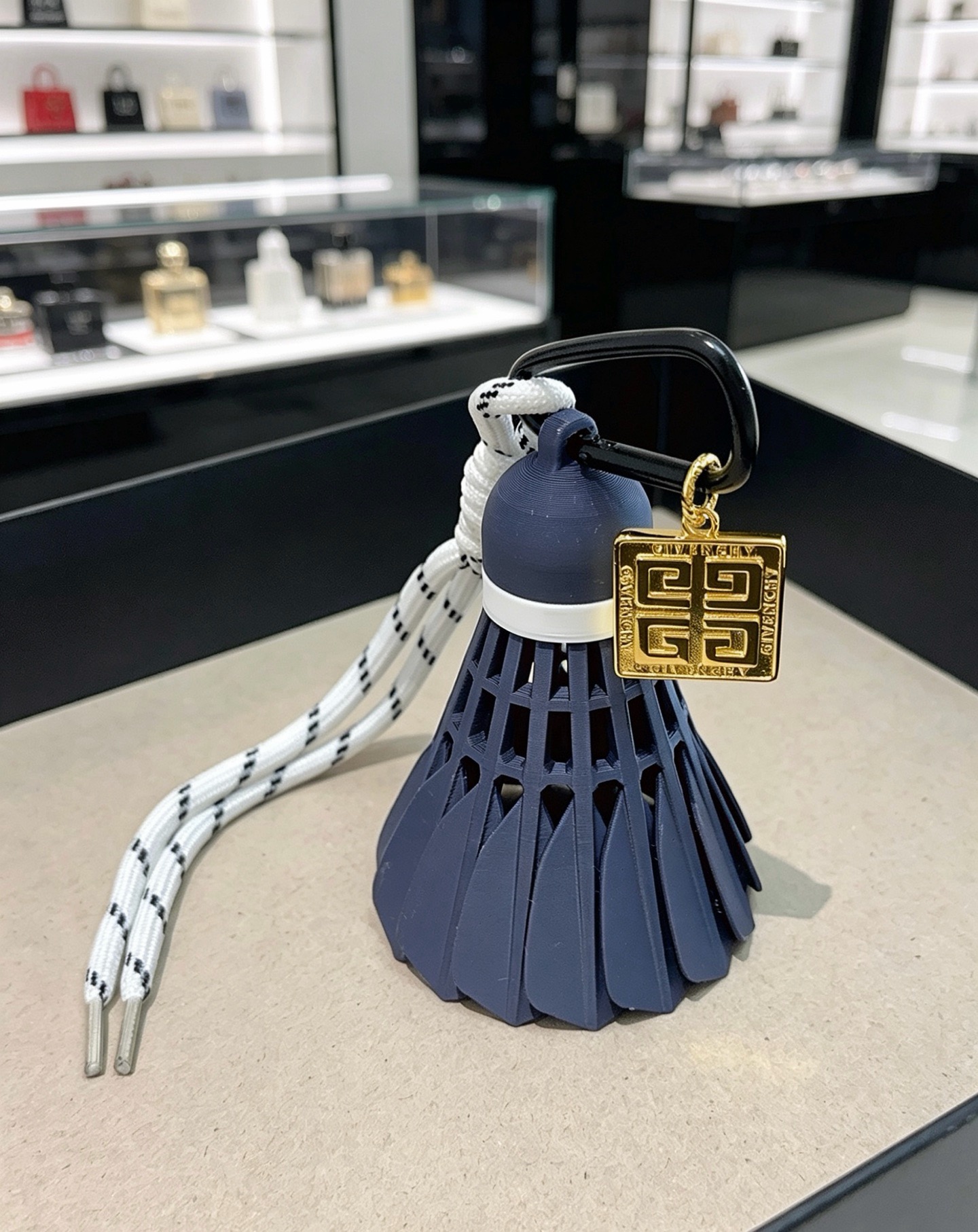 纪梵希 Givenchy 高级成衣风衣外套及大衣服饰 #6D232DF4 7