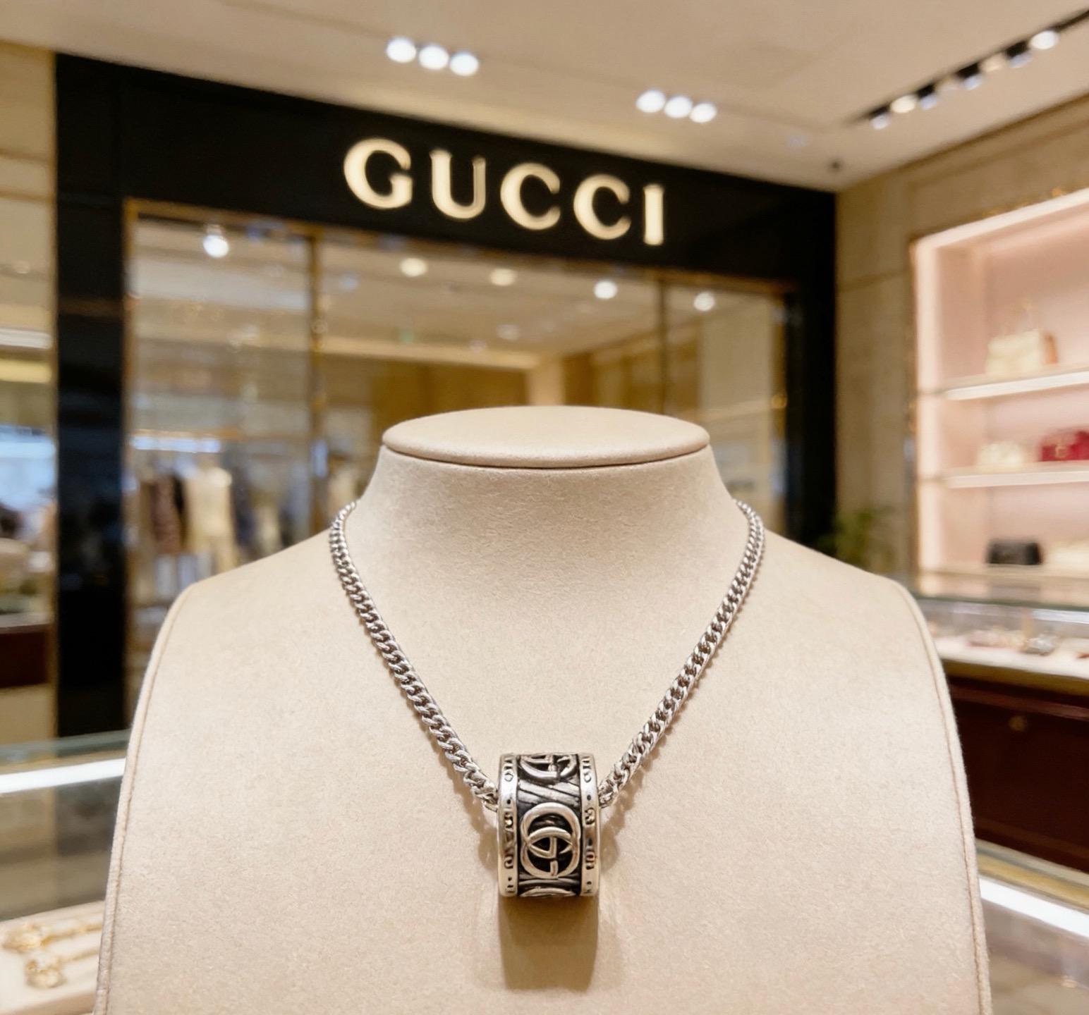 Gucci Haute Joaillerie Fine Jewelry Earrings Necklace Ring Ref 2