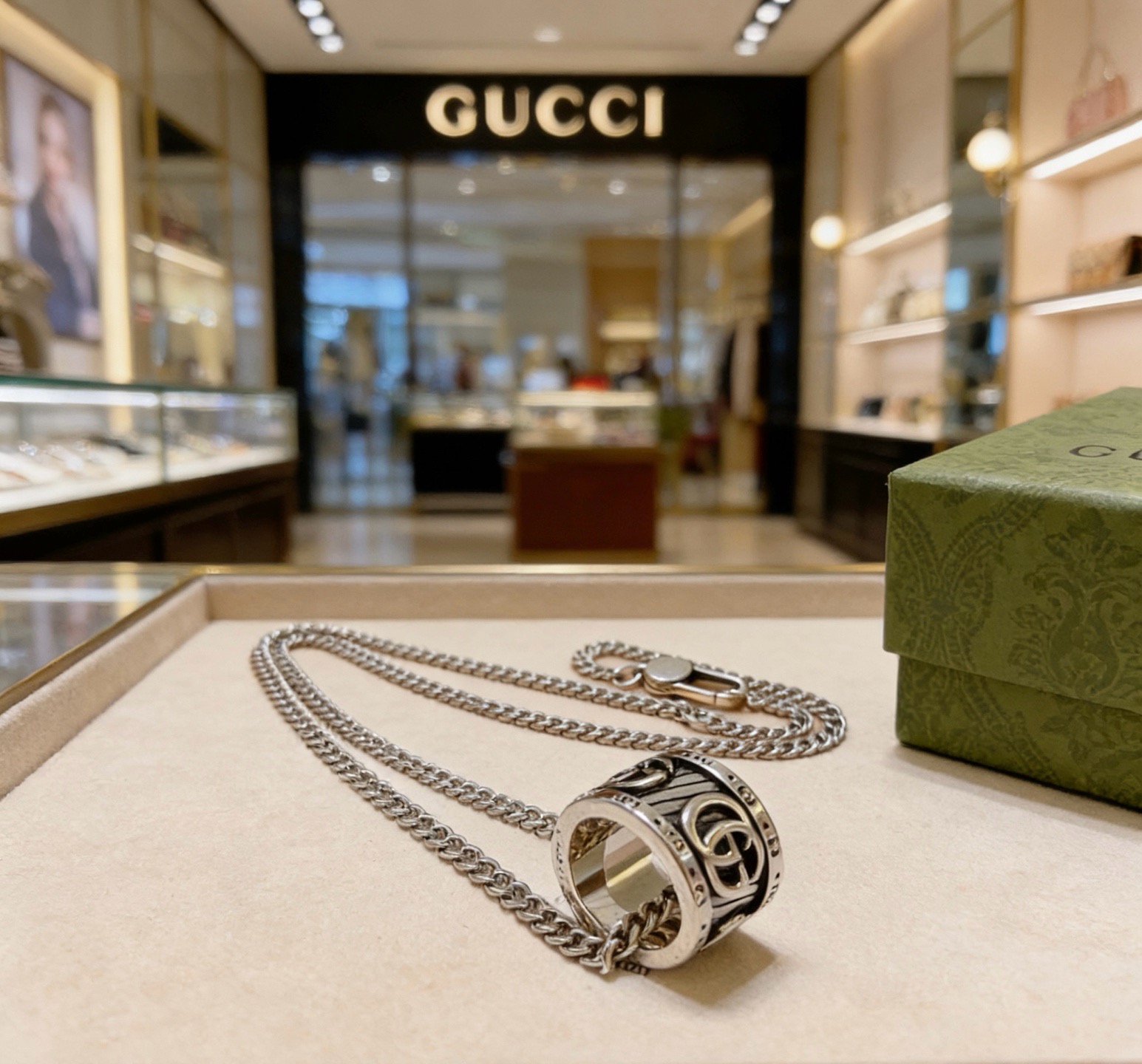 Gucci Haute Joaillerie Fine Jewelry Earrings Necklace Ring Ref 4