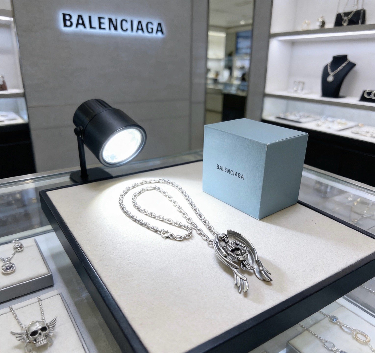 巴黎世家 Balenciaga 传世高定珠宝耳环项链戒指首饰 #A7CBBA9D 2