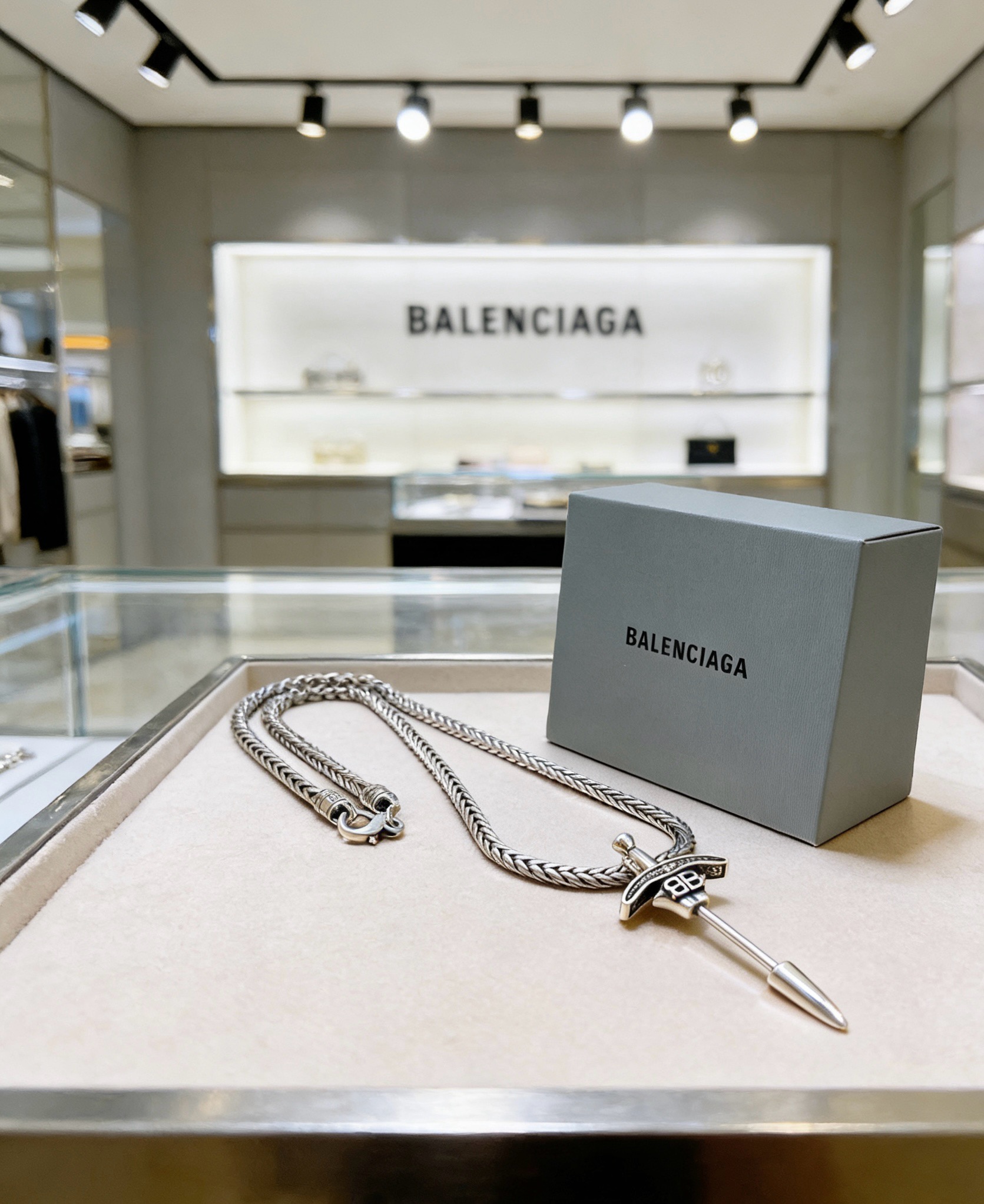 巴黎世家 Balenciaga 传世高定珠宝耳环项链戒指首饰 #C90AB885 4