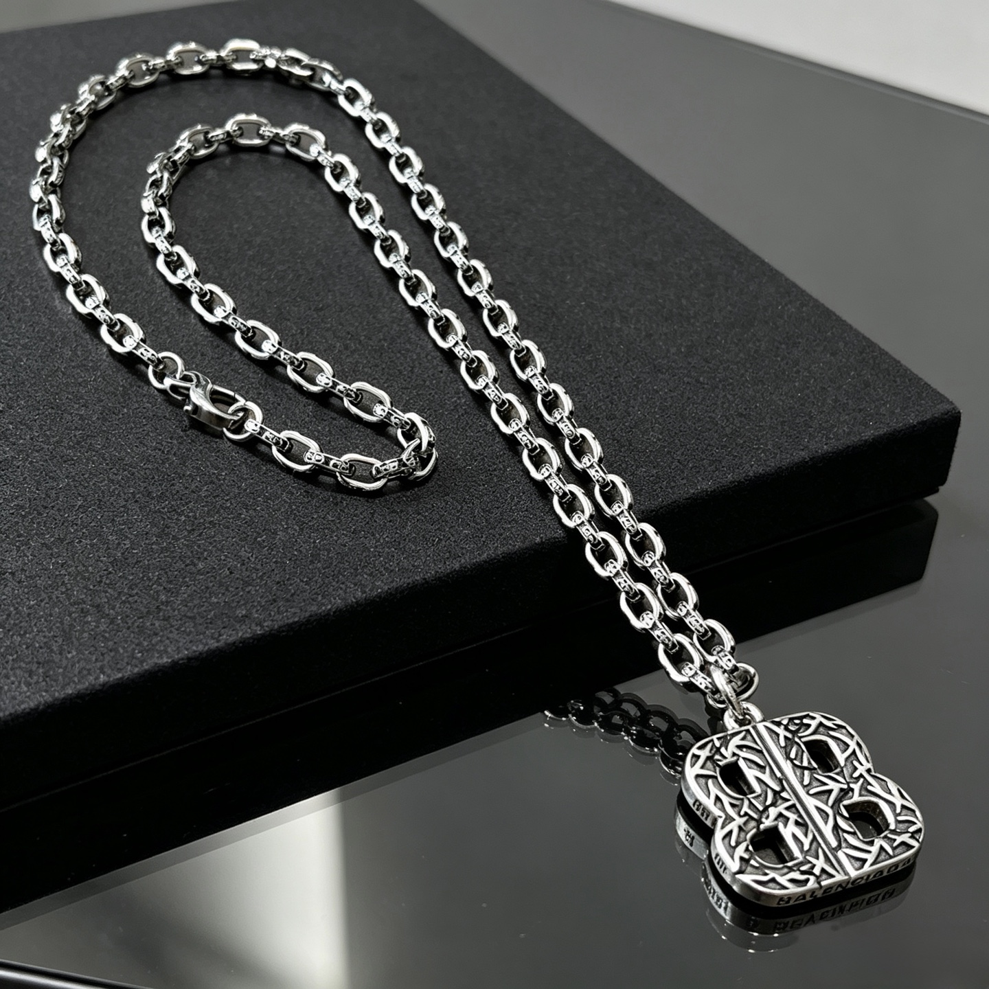 Balenciaga Haute Joaillerie Fine Jewelry Earrings Necklace Ring 4
