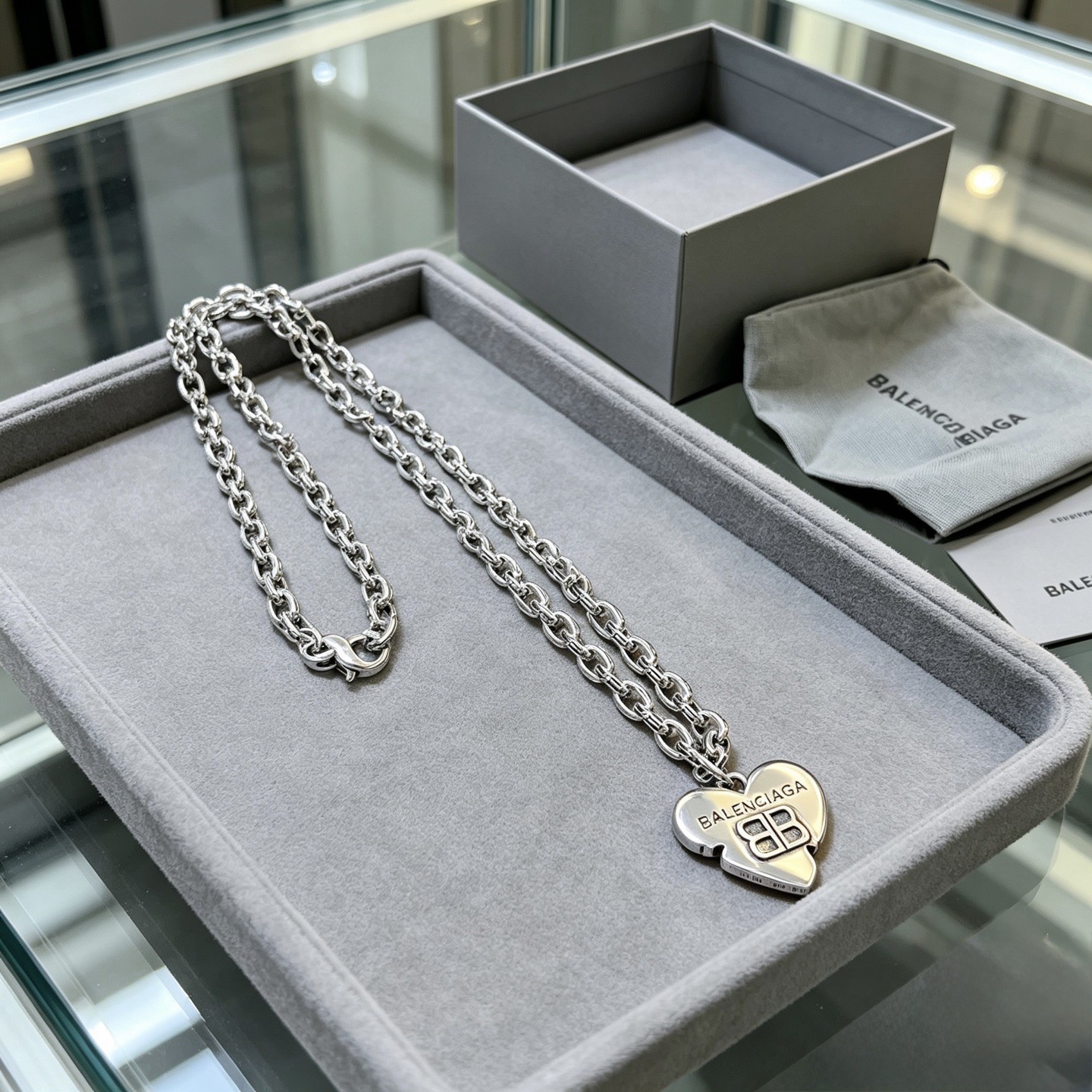 Balenciaga Haute Joaillerie Fine Jewelry Earrings Necklace Ring 4