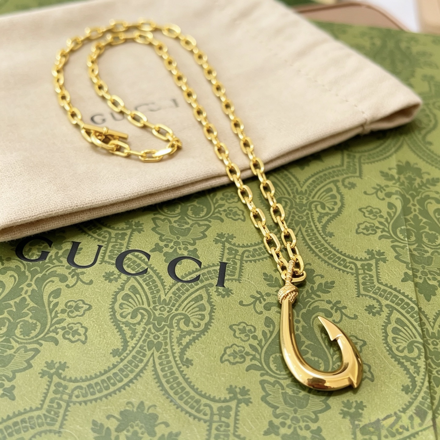 Gucci Haute Joaillerie Fine Jewelry Earrings Necklace Ring Ref 2