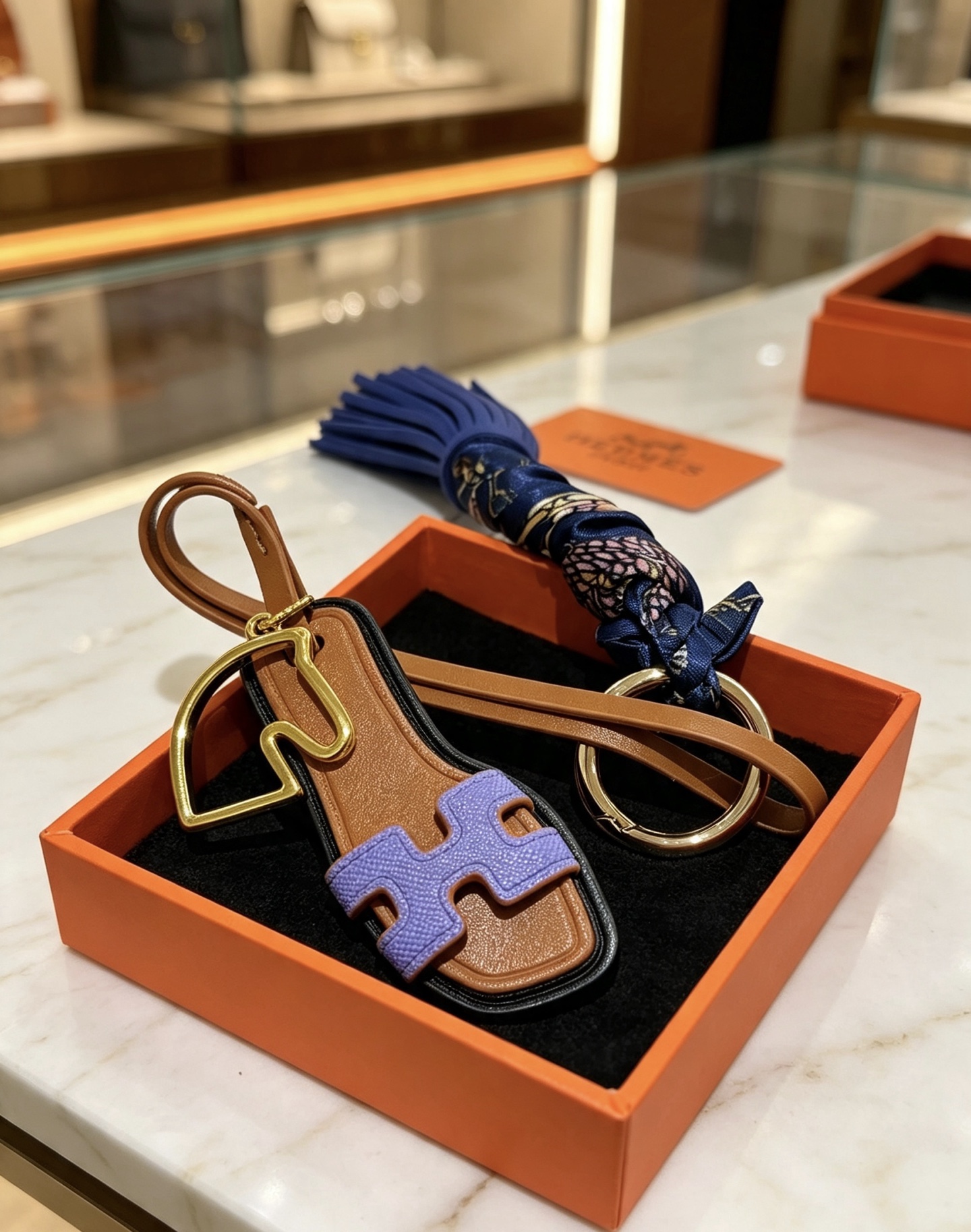 Hermes Jewelry 。NewHermesHermesKeychainKeychain 。 HermesCharmKeychain Hermes 1:1 k ， 。 Keychain