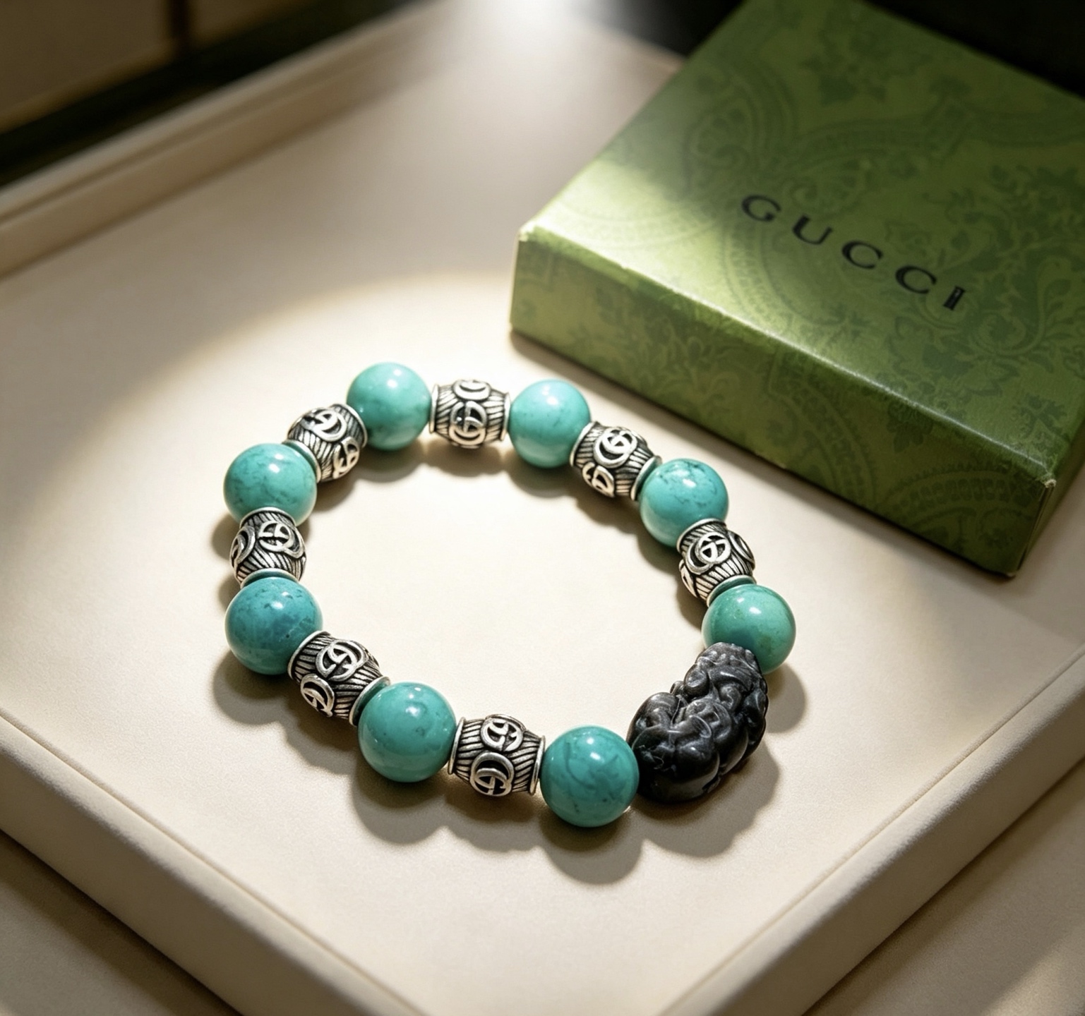 Gucci Anger Forest bracelet Aged silver metal turquoise blue-green stone black carved stone 18cm