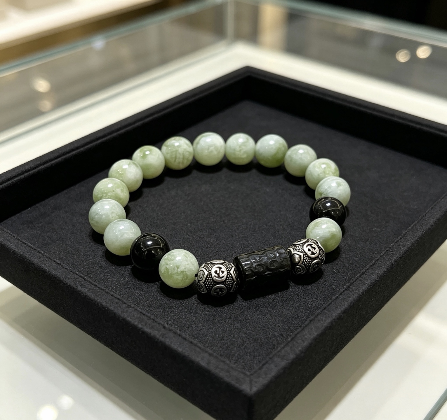 Gucci Anger Forest Beaded Bracelet bracelet Antique silver light green jade black obsidian 18cm