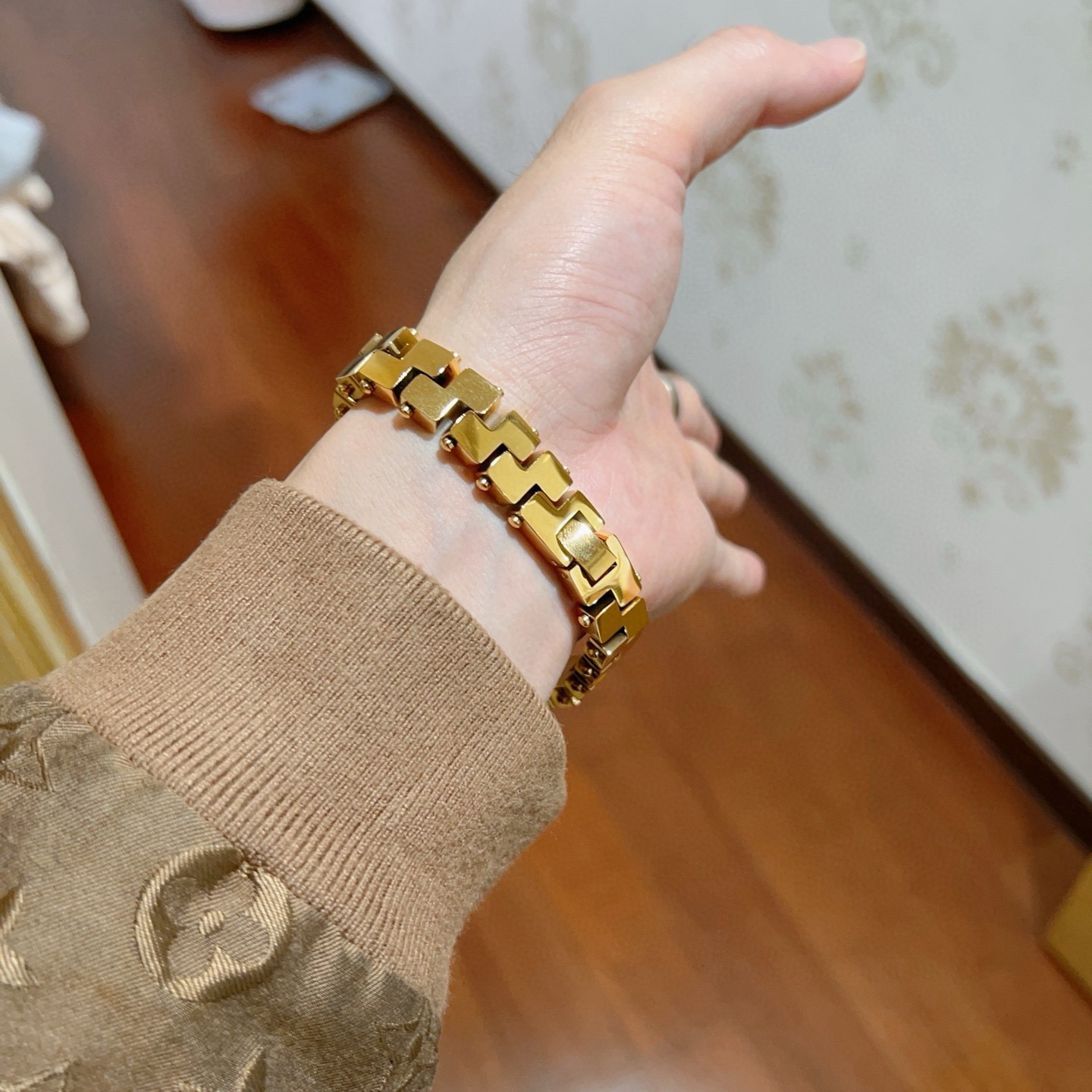 Gucci Jewelry 。 New 2026 Gucci New feel nice ， ， — photo 4