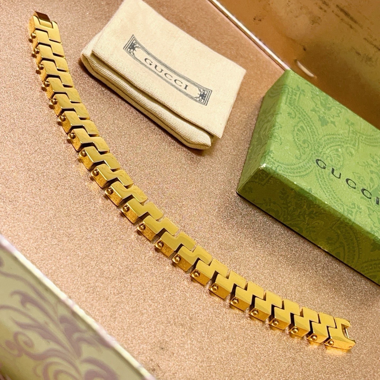 Gucci Jewelry 。 New 2026 Gucci New feel nice ， ，