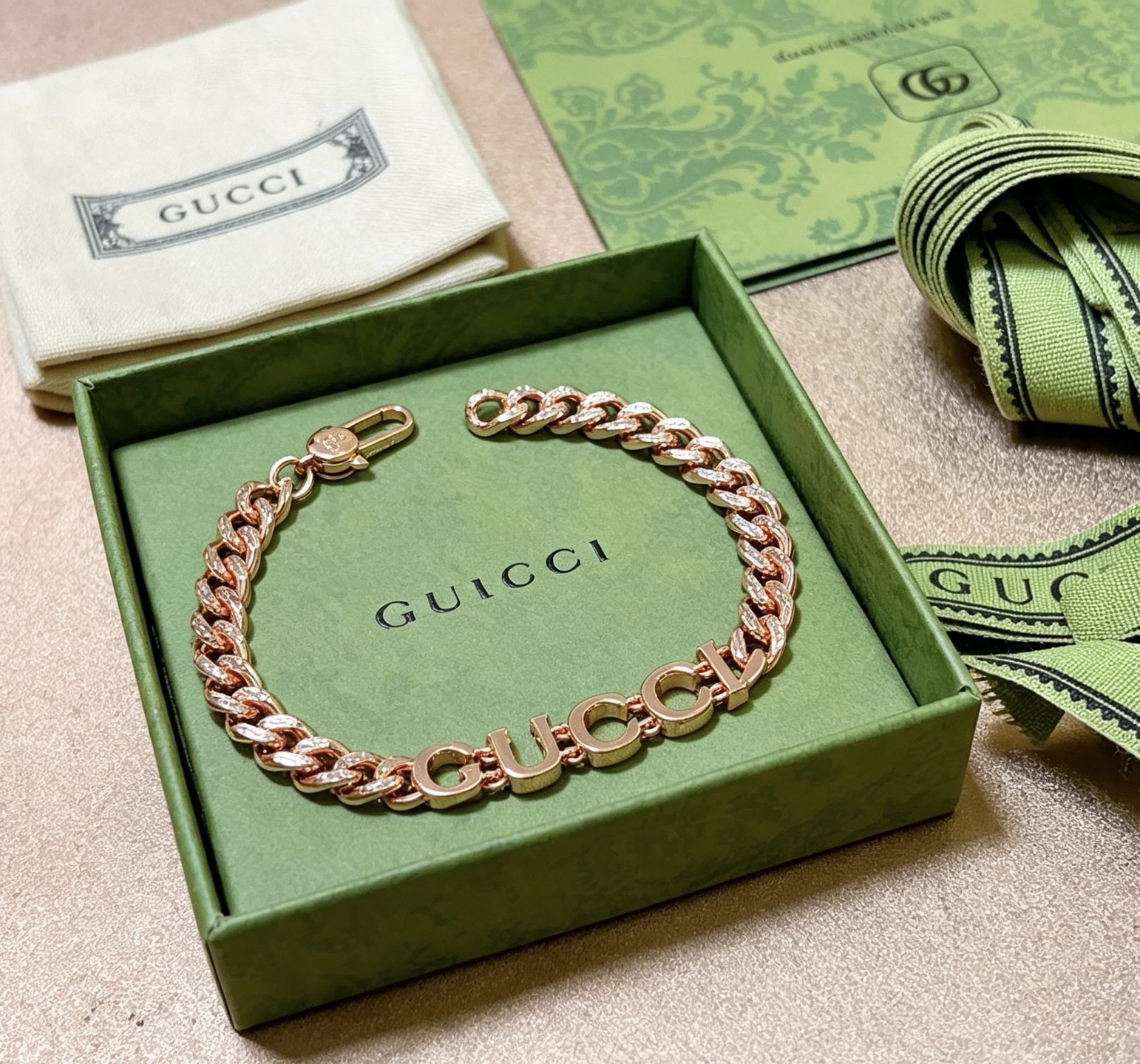 Gucci Jewelry 。 2026 Gucci New feel logo nice ， ， 18。20。 22。 24 — photo 2