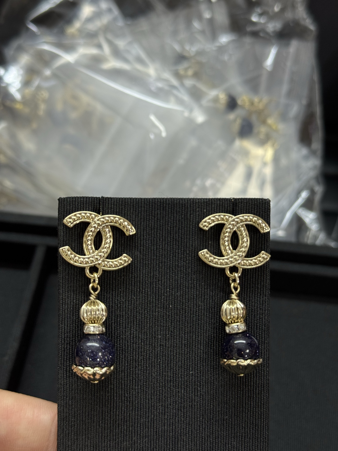 NO:360503,Xiaoxiang new starry sky glass bead tassel pendant earrings, Chanel earrings, chanel, earrings19860909小香新款星空琉璃珠流苏吊坠耳环,香奈儿耳钉,chanel,earrings,Jewelry