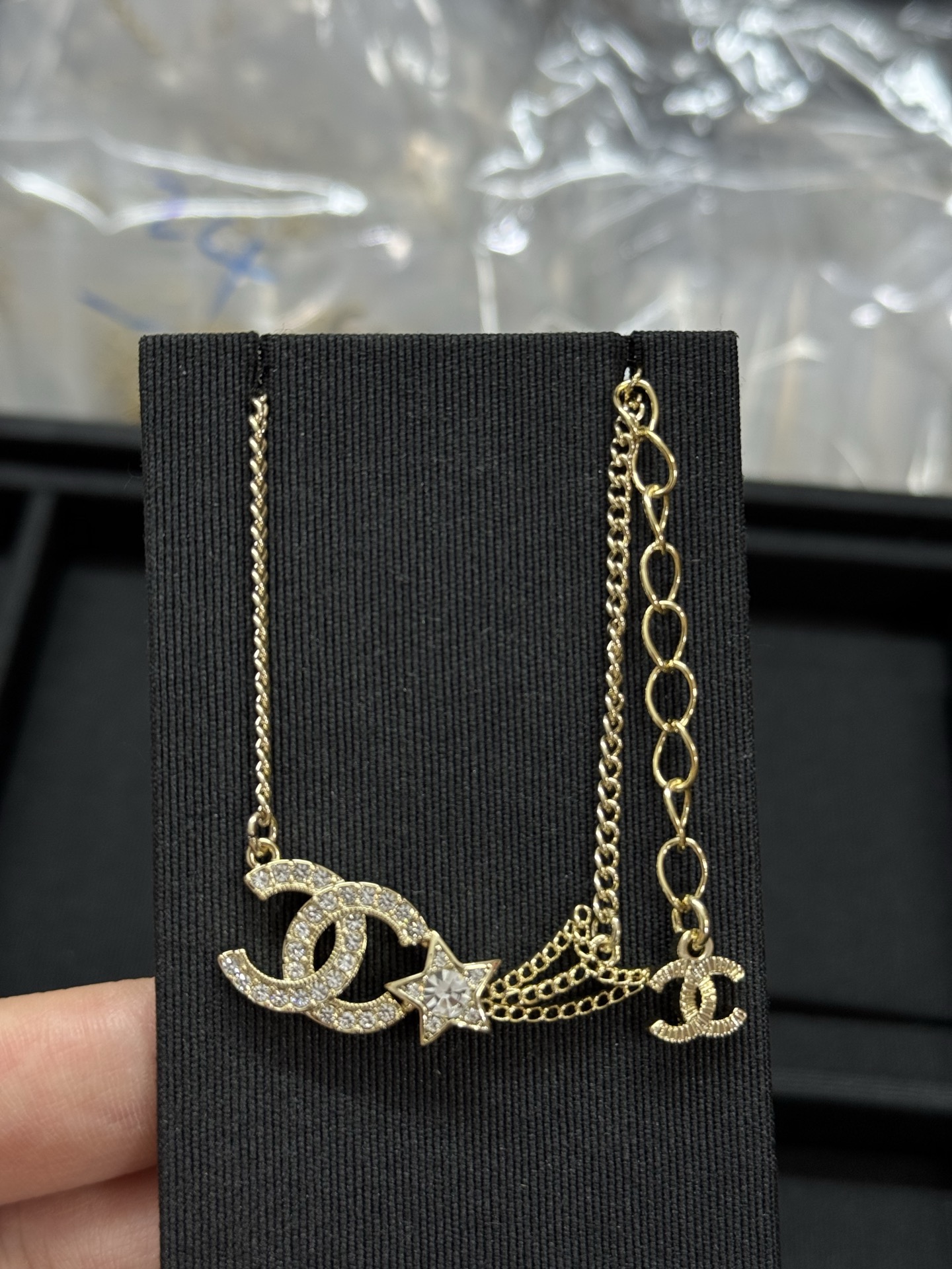 NO:361182,Xiaoxiang's new meteor rhinestone hollow necklace, Chanel necklace, chanel, necklace19860909小香新款流星水钻镂空项链,香奈儿项链,chanel,necklace,Jewelry