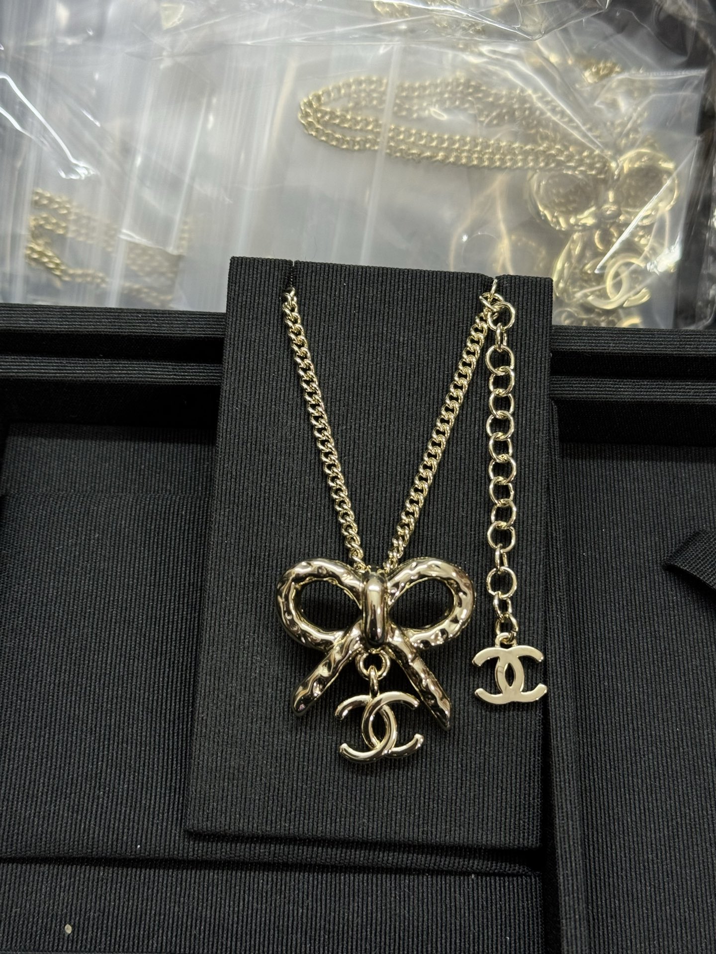 CHANEL Bow Necklace Metal Wavy Pattern