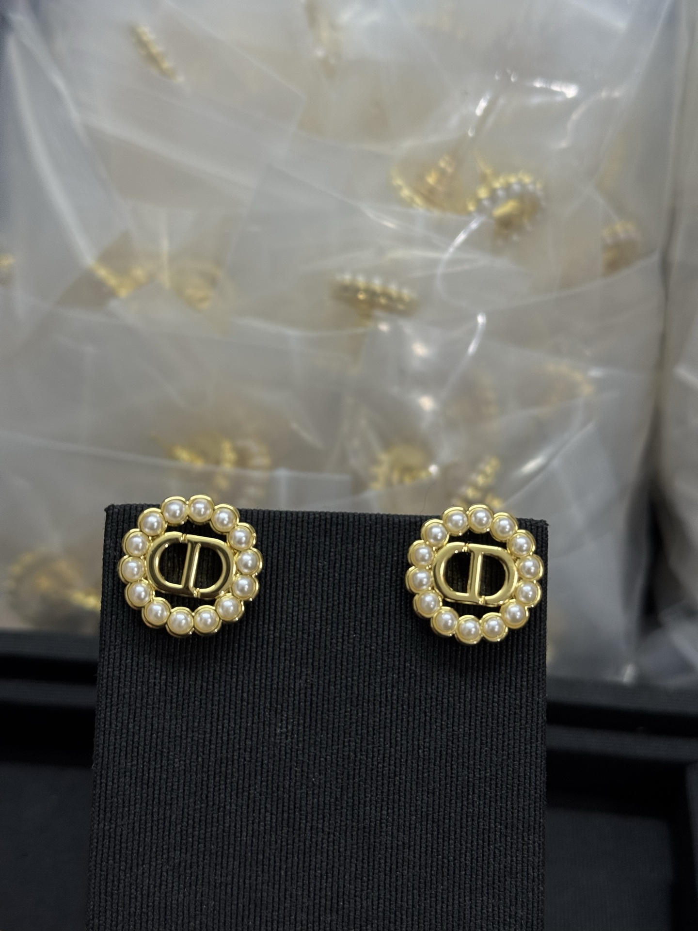 NO:639396,Dior new round cd pearl earrings, Dior earrings, dior, dior19860909迪奥新款圆形cd珍珠耳钉,Dior耳钉,dior,dior,Jewelry
