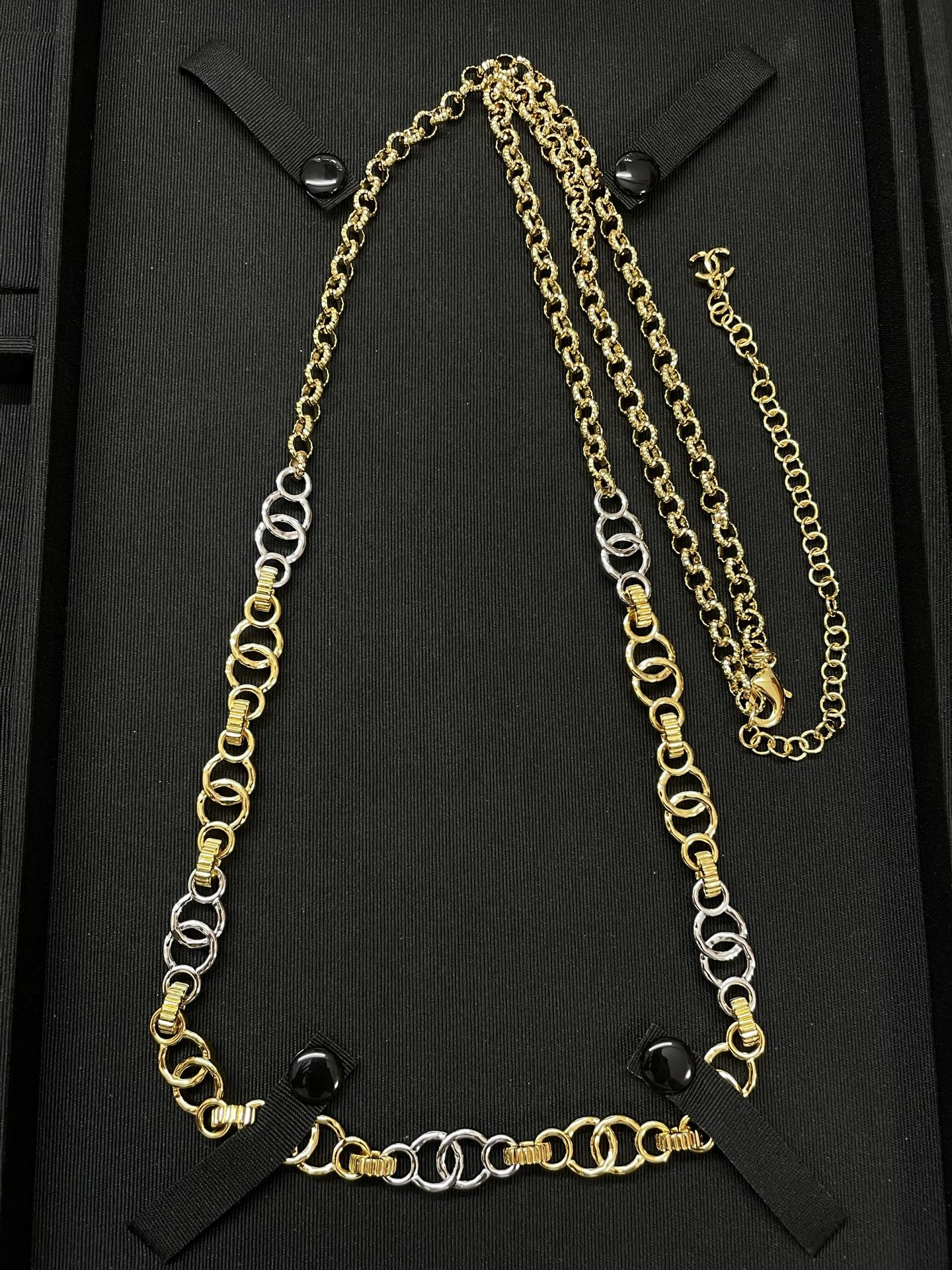 NO:816932,Xiaoxiang's new glossy gold and silver color matching waist chain, Chanel waist chain, chanel19860909小香新款光面金银拼色腰链,香奈儿腰链,chanel,Jewelry