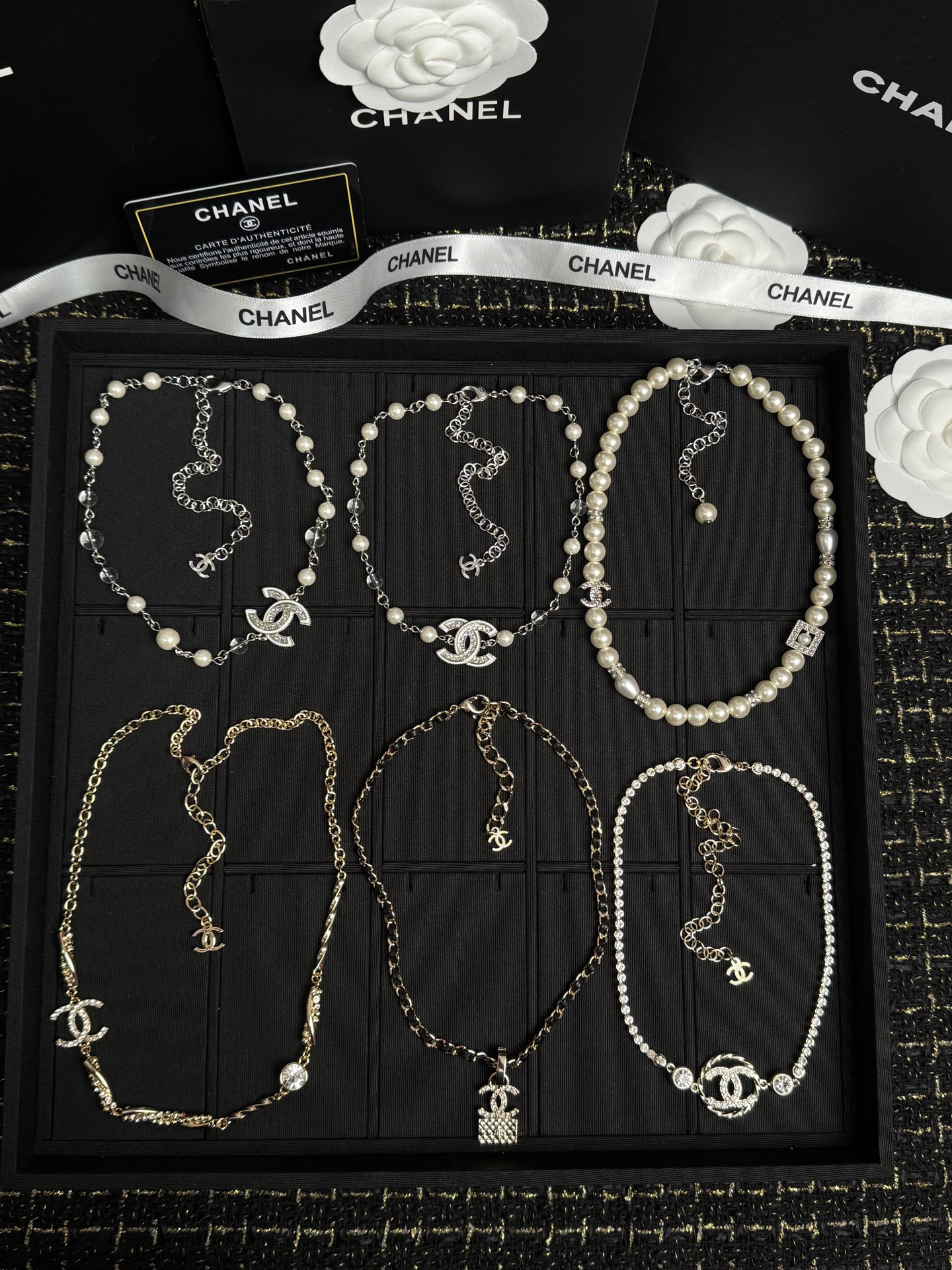 NO:938556,Xiaoxiang's real photos of choker necklaces, long necklaces, pearl necklaces, leather cord necklaces, etc. ~ Collection picture pallet ⑤, Chanel collection, chanel, necklace19860909小香实拍 choker颈链 长款项链 珍珠项链 穿皮绳项链等～ 集合图货盘 ⑤,香奈儿集合,chanel,necklace,Jewelry