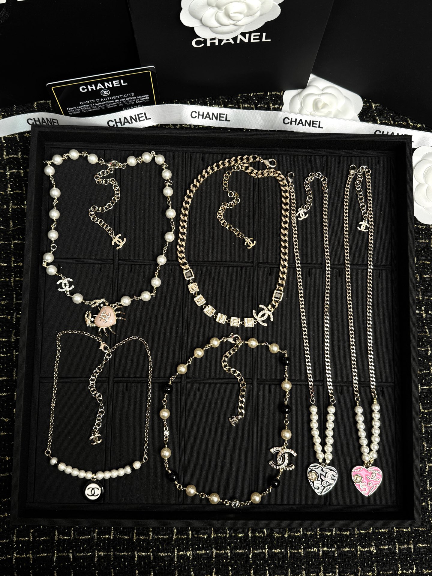 NO:938559,Xiaoxiang's real photos of choker necklaces, long necklaces, pearl necklaces, leather cord necklaces, etc. ~ Collection picture pallet ⑥, Chanel collection, chanel, necklace19860909小香实拍 choker颈链 长款项链 珍珠项链 穿皮绳项链等～ 集合图货盘 ⑥,香奈儿集合,chanel,necklace,Jewelry