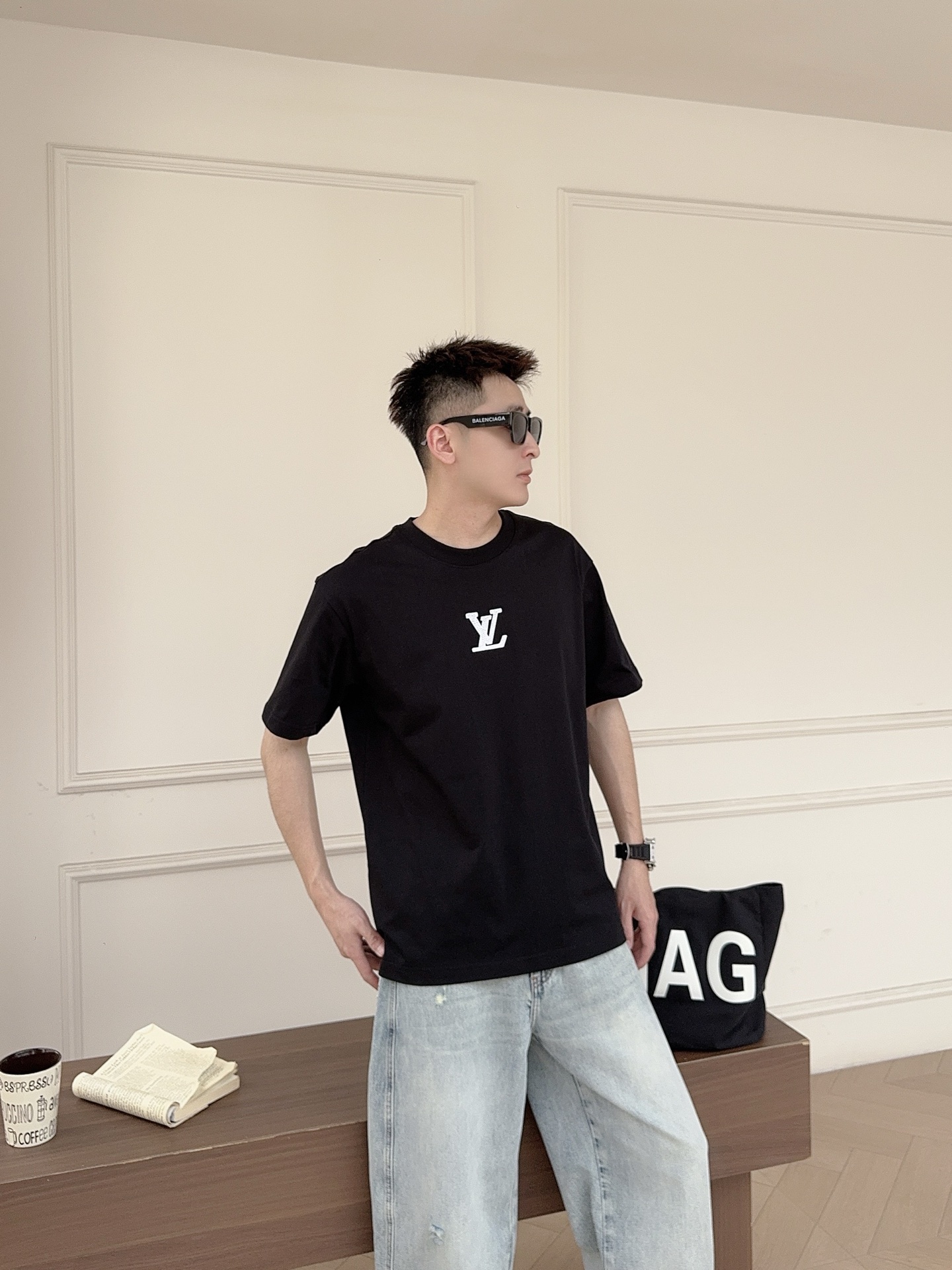 NO:744580,Lv 2026 Spring and Summer New Style-Micro Wide Version Fabric Pure Cotton Color Black White Size M-2XL Item No. 188,, louis vuitton,19860909Lv 2026 春夏新款-微阔版 面料纯棉 颜色黑色 白色 尺码M-2XL 货号188,,louis vuitton,,Men's clothing