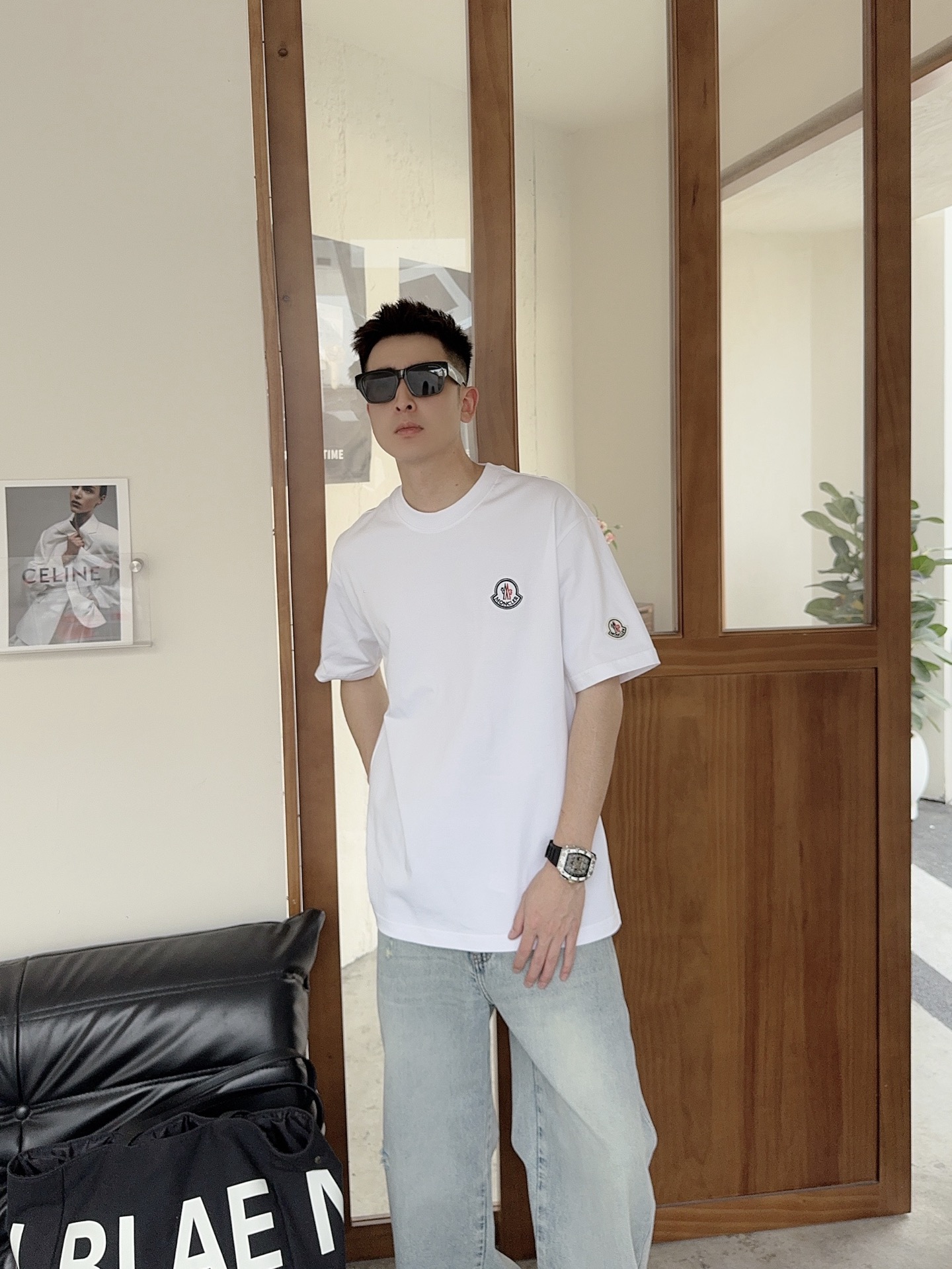 NO:744562,Mongolian mouth 2026 spring and summer new style - micro-wide version. Fabric pure cotton. Color black white pink. Size M-2XL. Item No. 198, Moncler,19860909蒙口 2026 春夏新款-微阔版 面料纯棉 颜色黑色 白色 粉色 尺码M-2XL 货号198,,Moncler,,Men's clothing