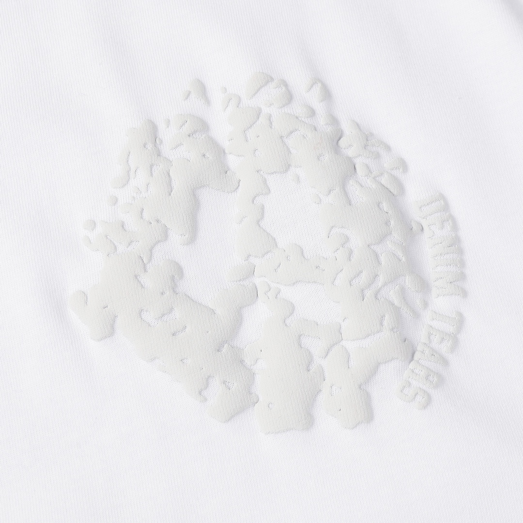 P53  DENIM TEARS
木棉花夏季新款短袖
颜色：黑 白
码数：S M L XL