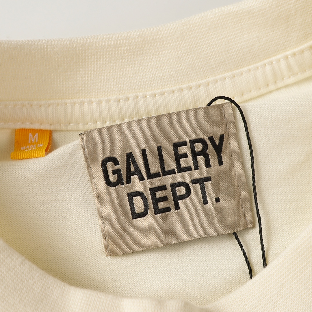P53 GALLERY.DEPT
 夏季新款短袖

颜色：黑 杏 黄
码数：S M L XL