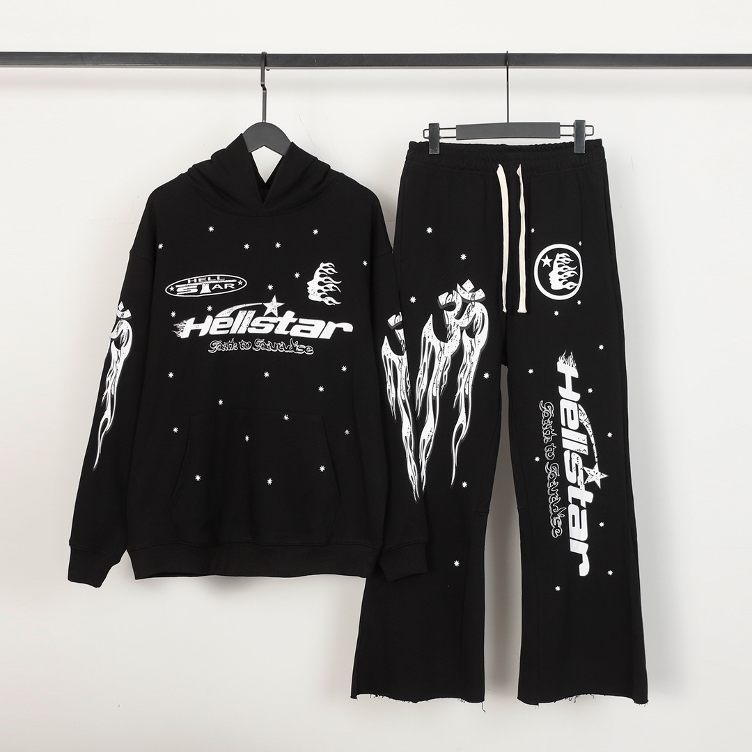  上衣100 裤子95 一套195
 Hellstar 地狱之星
美式系列潮 卫衣带帽子 长裤子工艺字母绘图一套装
颜色：洗黑色
码数：S M L XL
