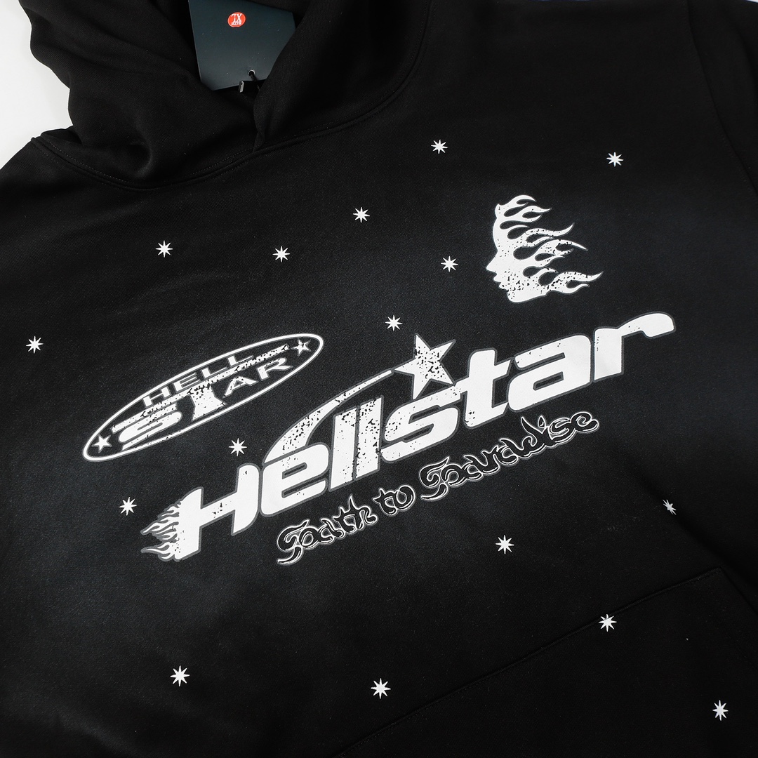  上衣100 裤子95 一套195
 Hellstar 地狱之星
美式系列潮 卫衣带帽子 长裤子工艺字母绘图一套装
颜色：洗黑色
码数：S M L XL