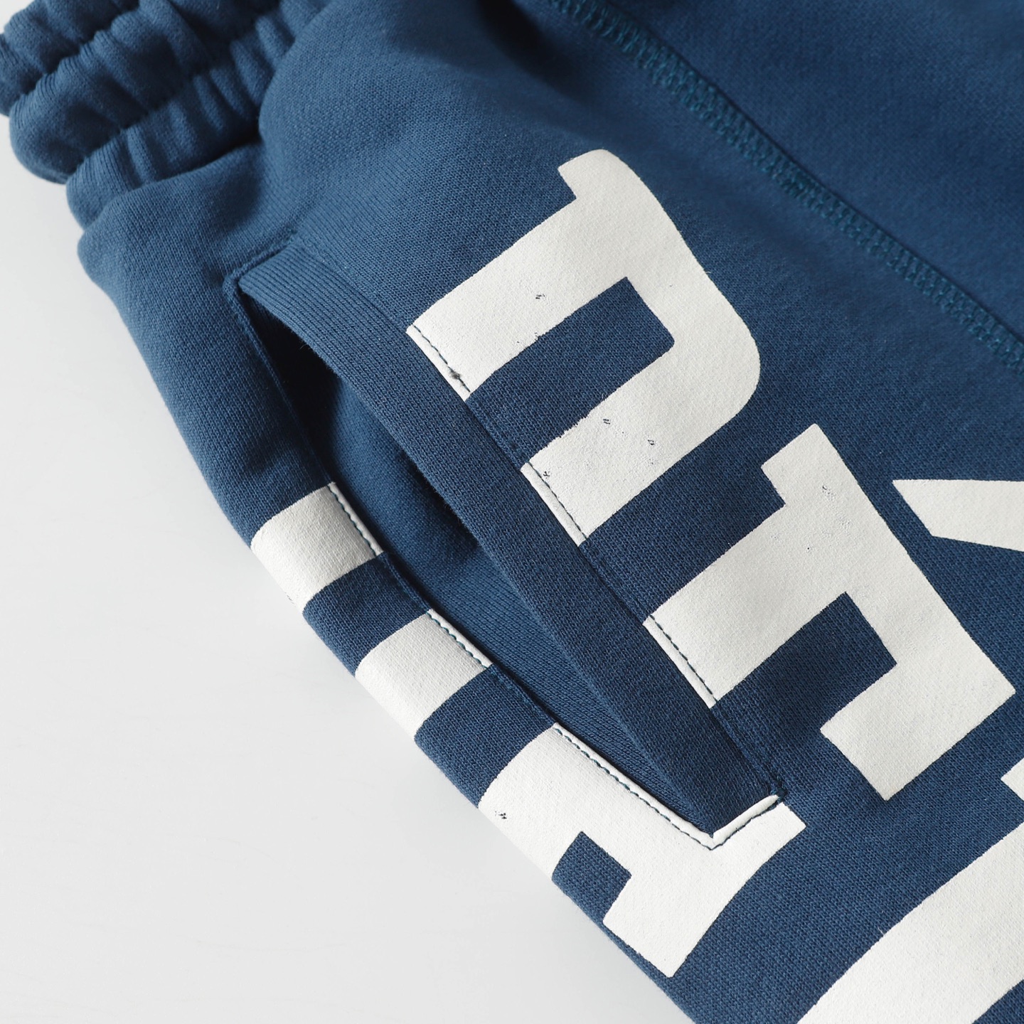 💰168 GALLERY. SECTION NUMBER: ZAO D272 COLOUR: BLACK, GREEN, BLUE NUMBER OF CODES: S M L XL - 图片 9