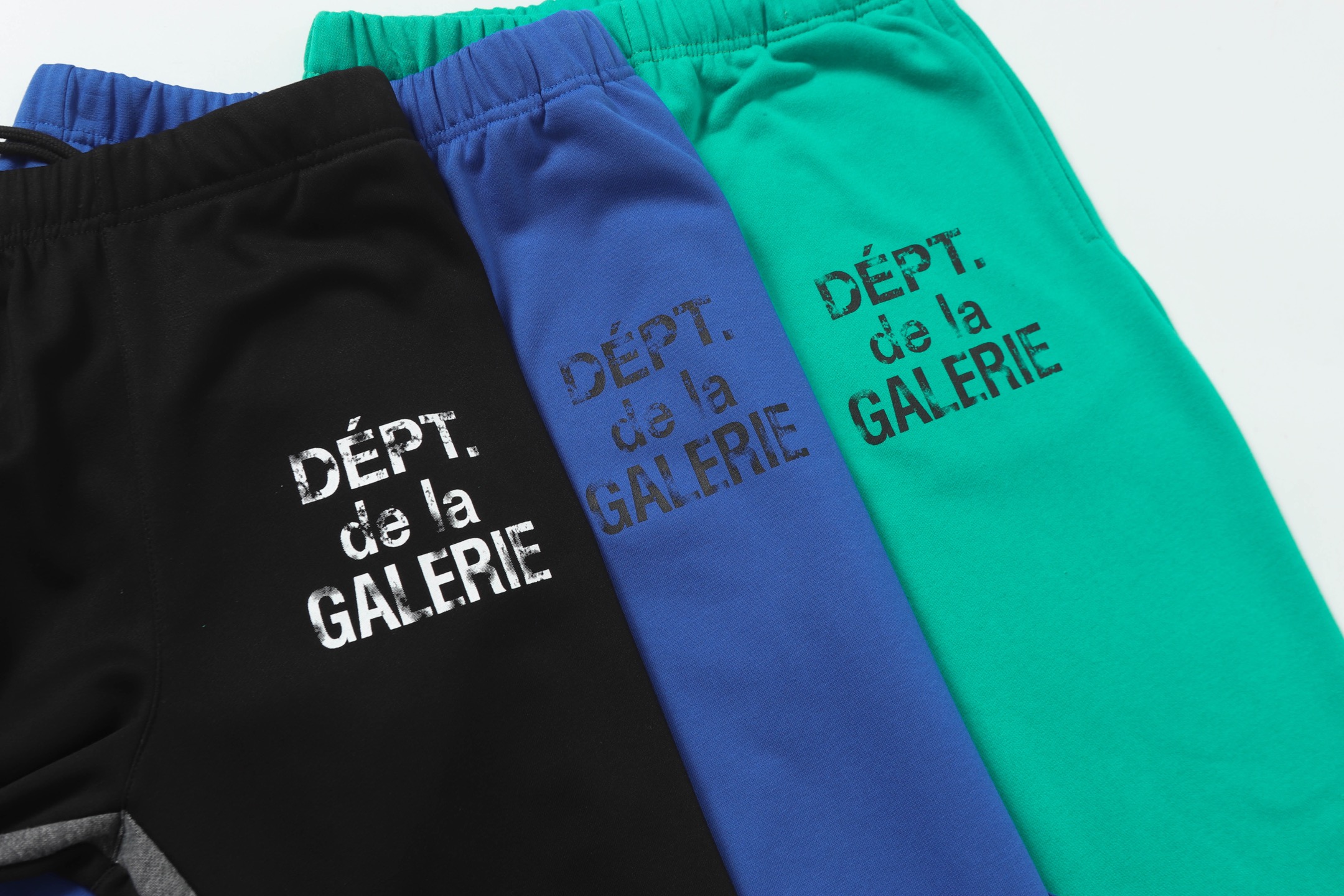 💰228 GALLERY. SECTION NUMBER: ZAO 275 COLOUR: BLUE, BLACK, GREEN NUMBER OF CODES: S M L XL - 图片 9