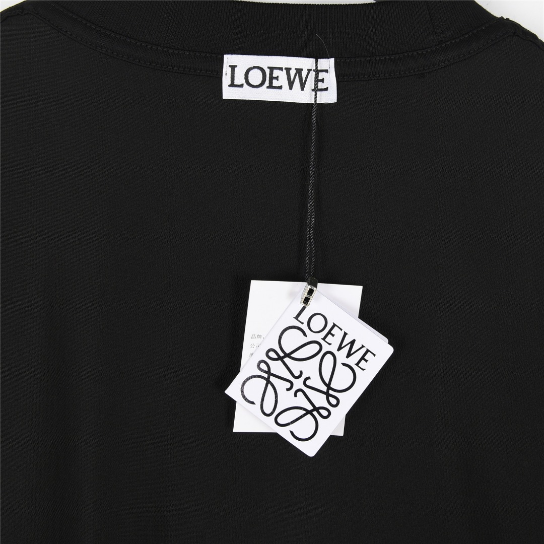 Loewe/罗意威 25ss 章鱼印花和Anagram 刺绣短袖T恤 T 恤为 LOEWE x Suna Fujita