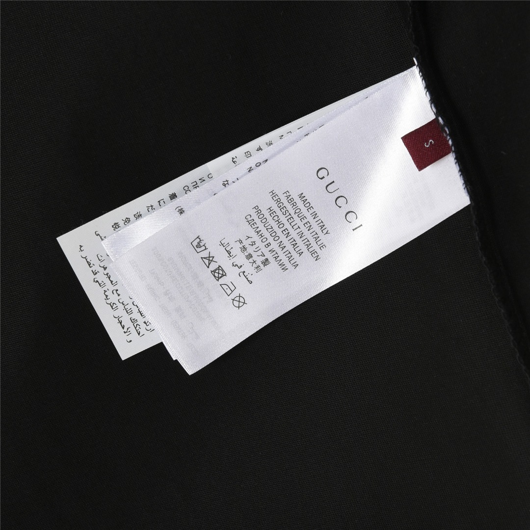 Gucci/古驰 25ss 双G印花及Gucci红绿发泡印花短袖T恤