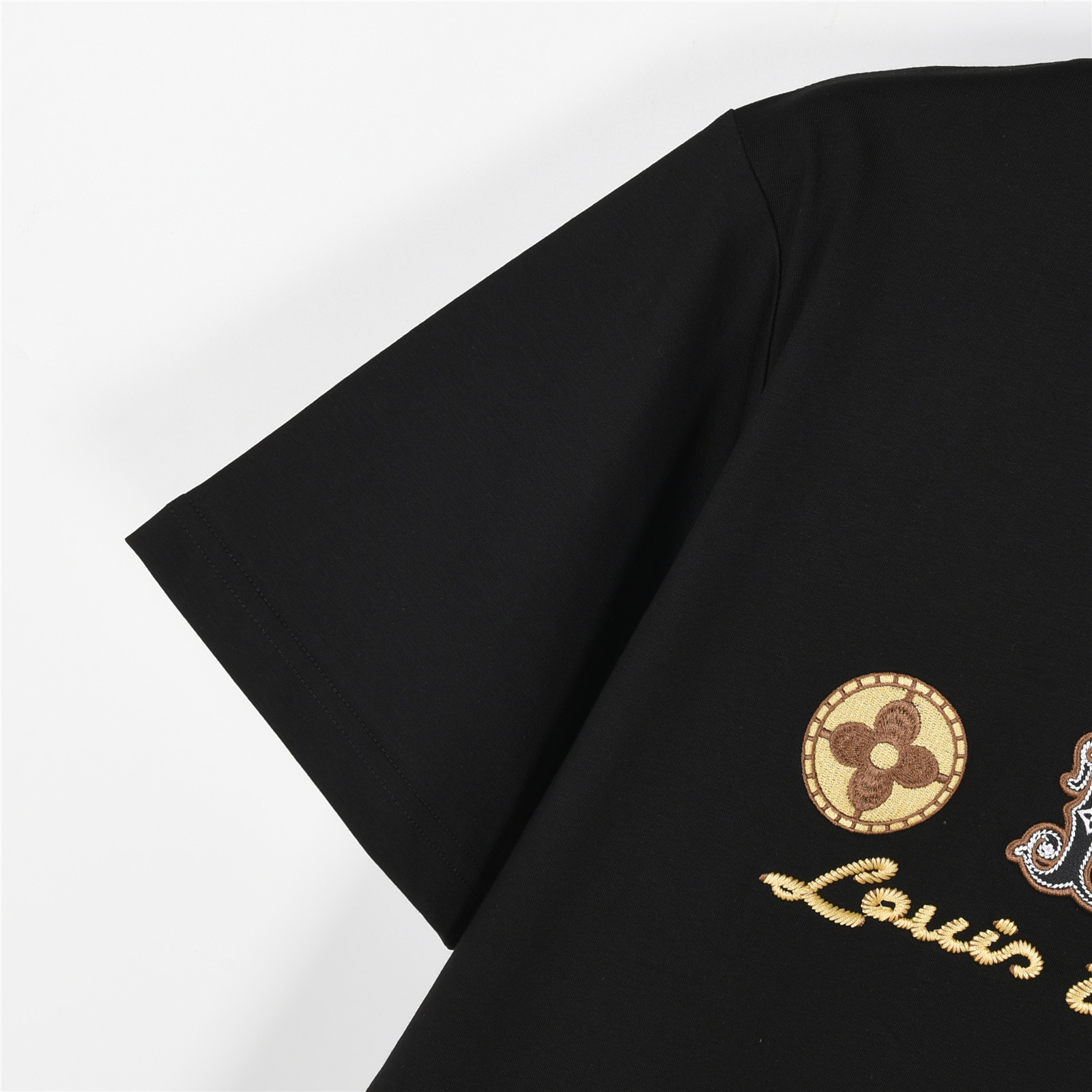 Louis Vuitton/路易威登 25ss 签名logo四叶草刺绣短袖T恤
