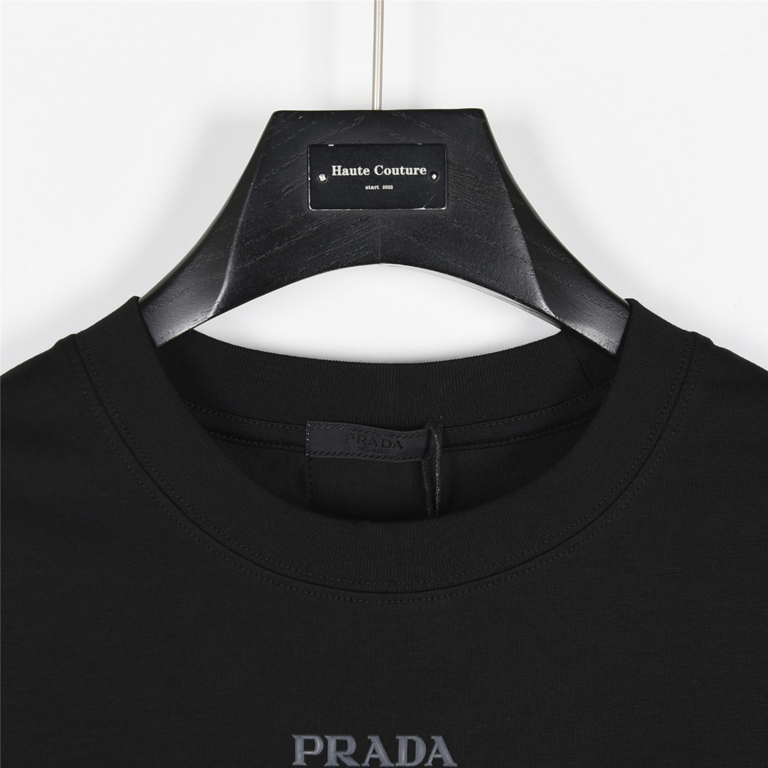 PRADA/普拉达 25ss 后背尼龙织带三角标镶嵌短袖T恤 黑色白色