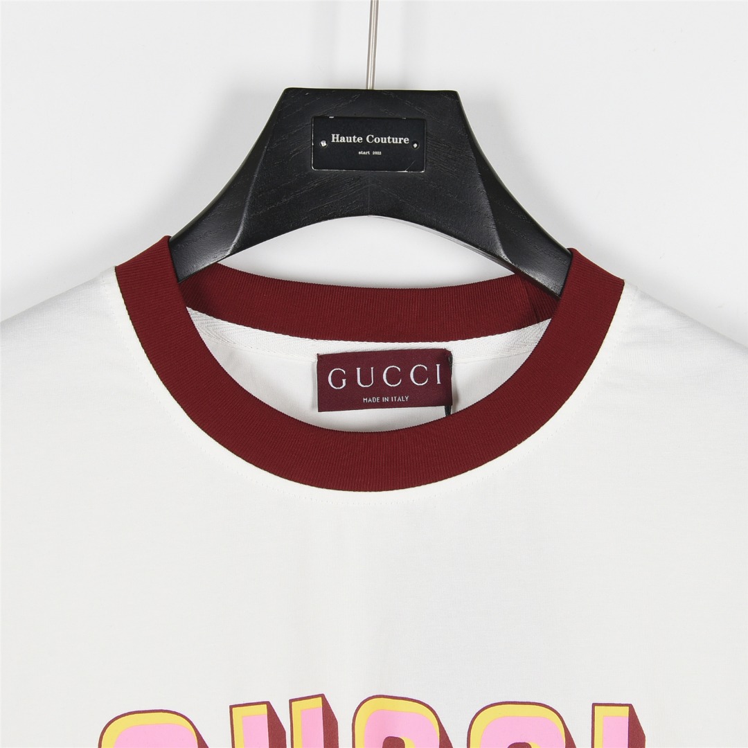 Gucci/古驰 25ss 红领及logo撞色发泡印花短袖T恤