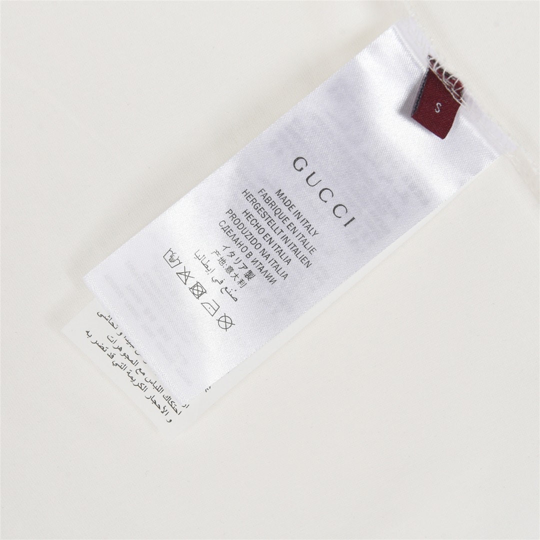 Gucci/古驰 25ss 红领及logo撞色发泡印花短袖T恤
