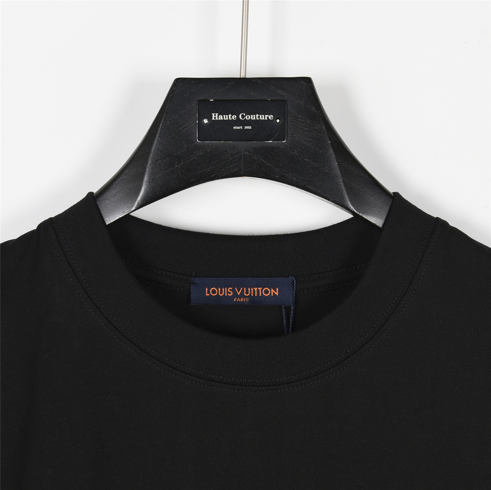 Louis Vuitton/路易威登 25ss 彩虹logo立体发泡印花短袖T恤 黑色 白色