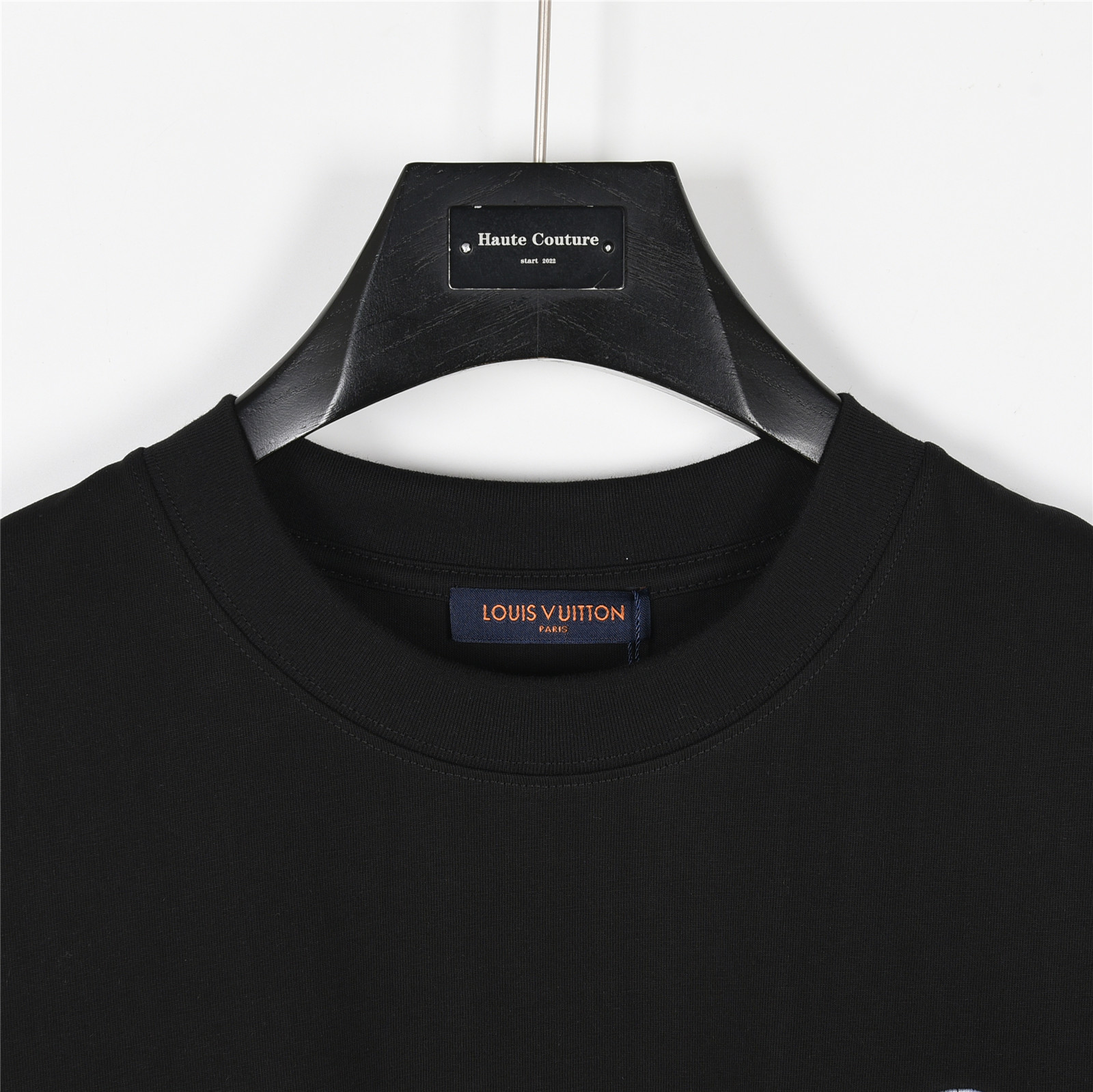 Louis Vuitton/路易威登 25ss 小标刺绣及后背个性多logo印花短袖T恤